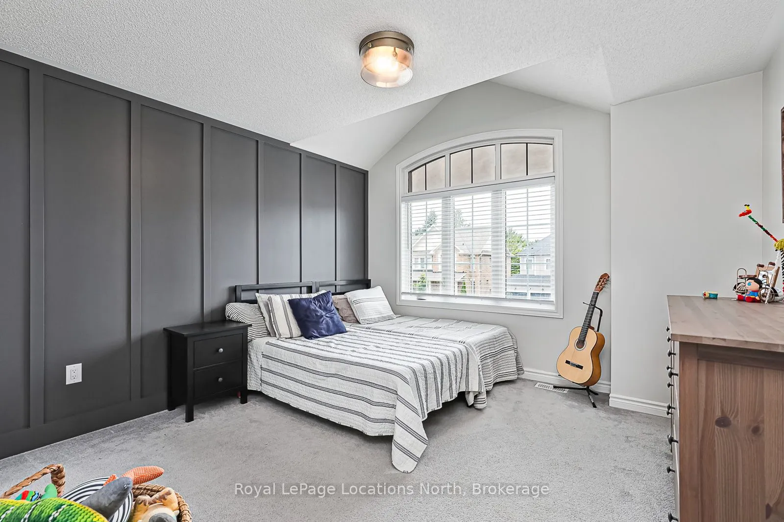 48 Mclean Avenue