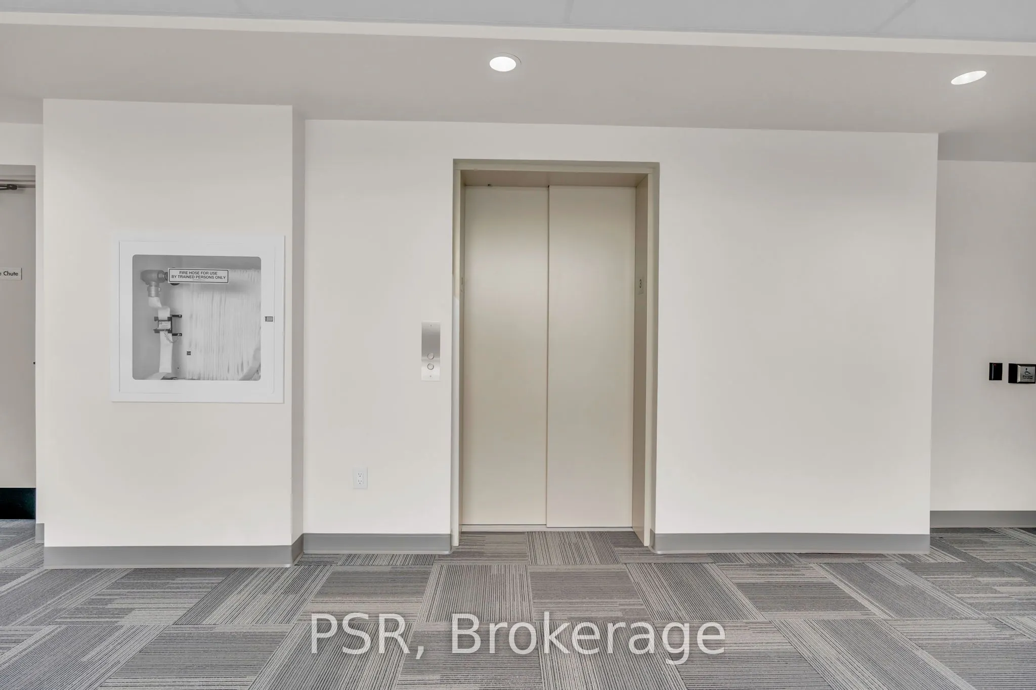 121 Mary Street, #309