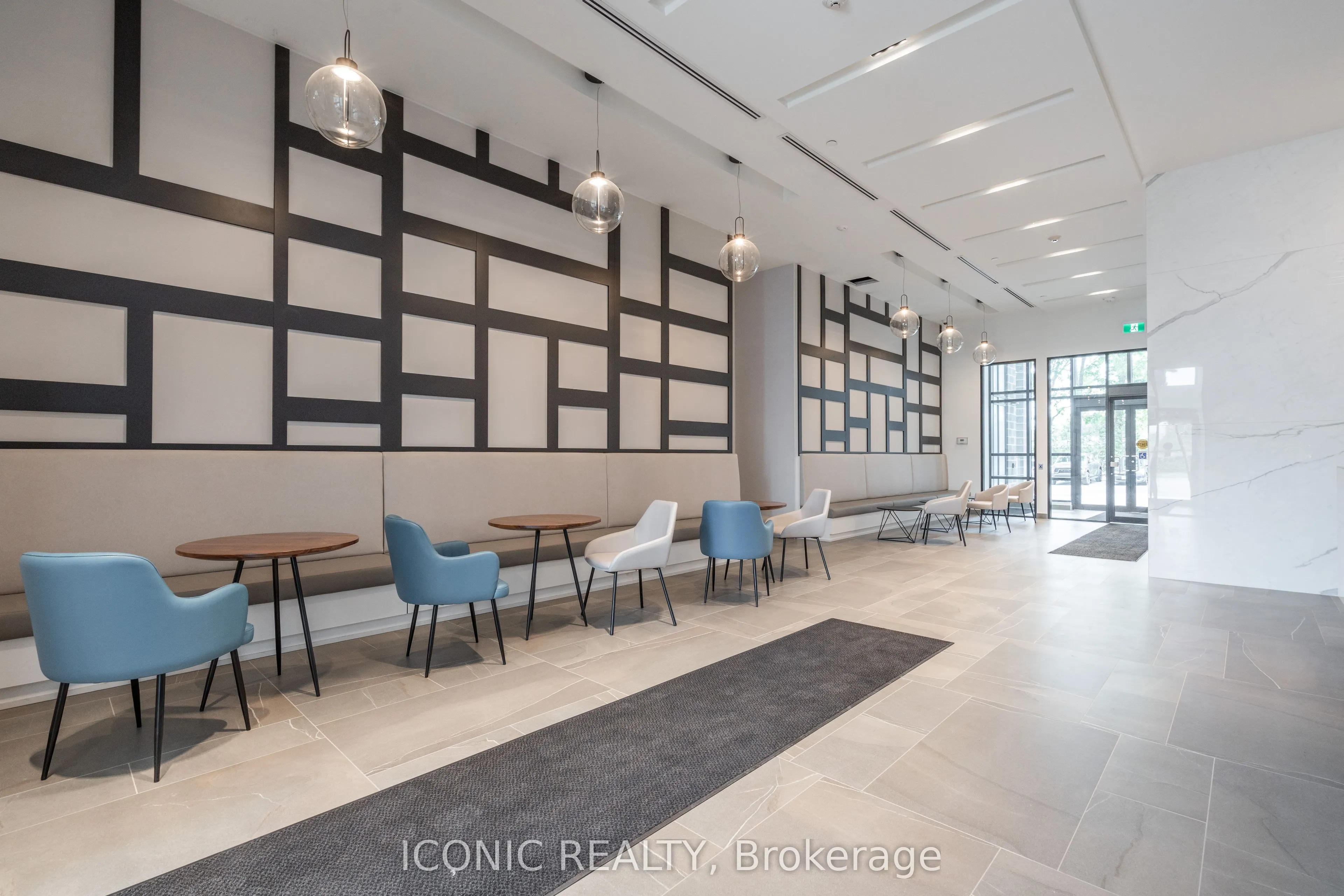 681 Yonge Street, #107