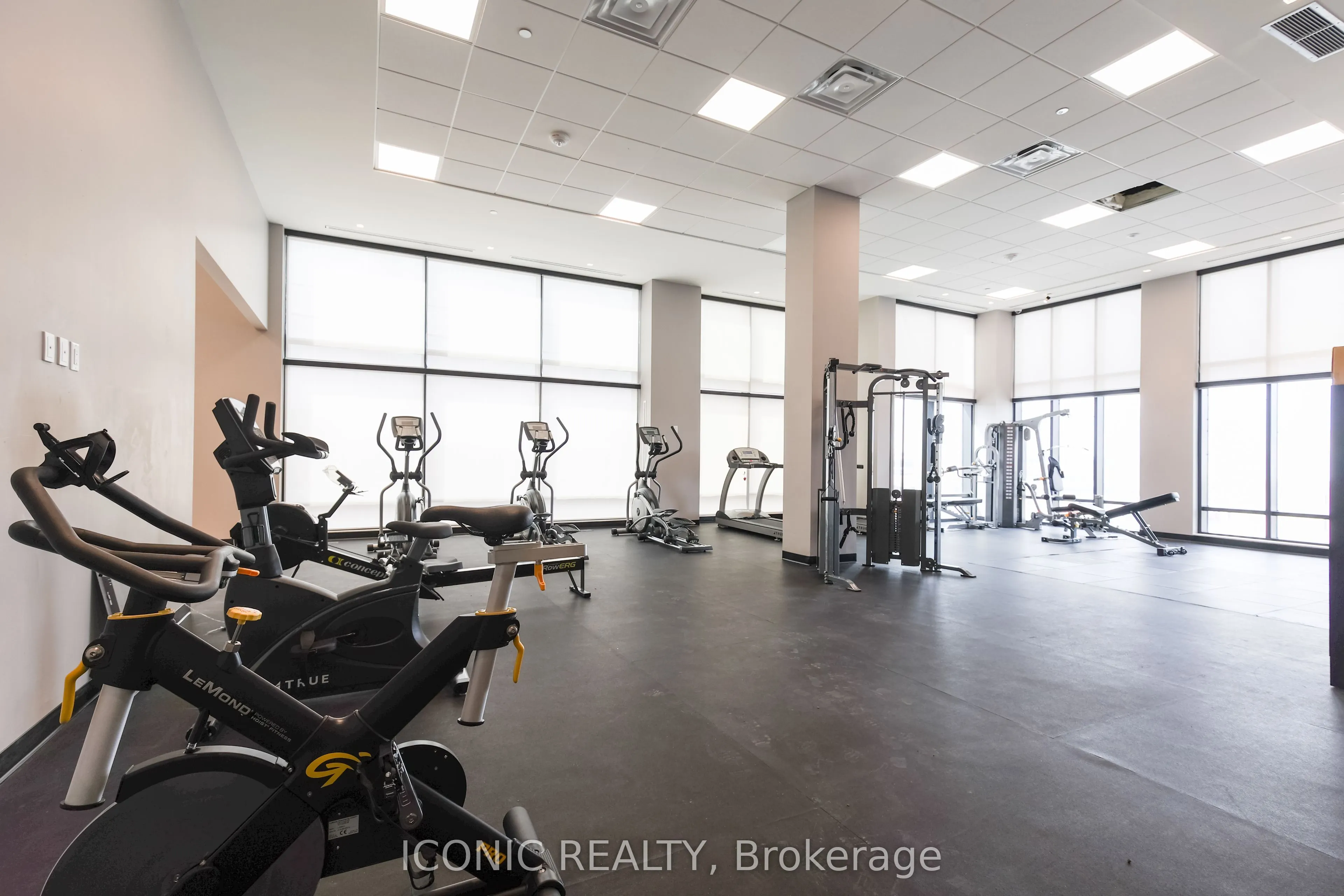 681 Yonge Street, #107