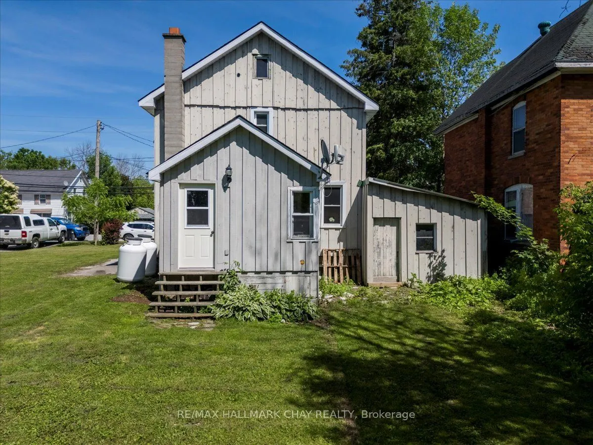 3366 Muskoka Street