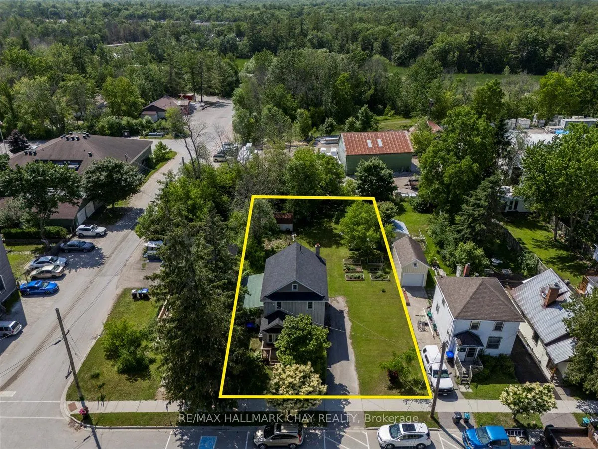 3366 Muskoka Street