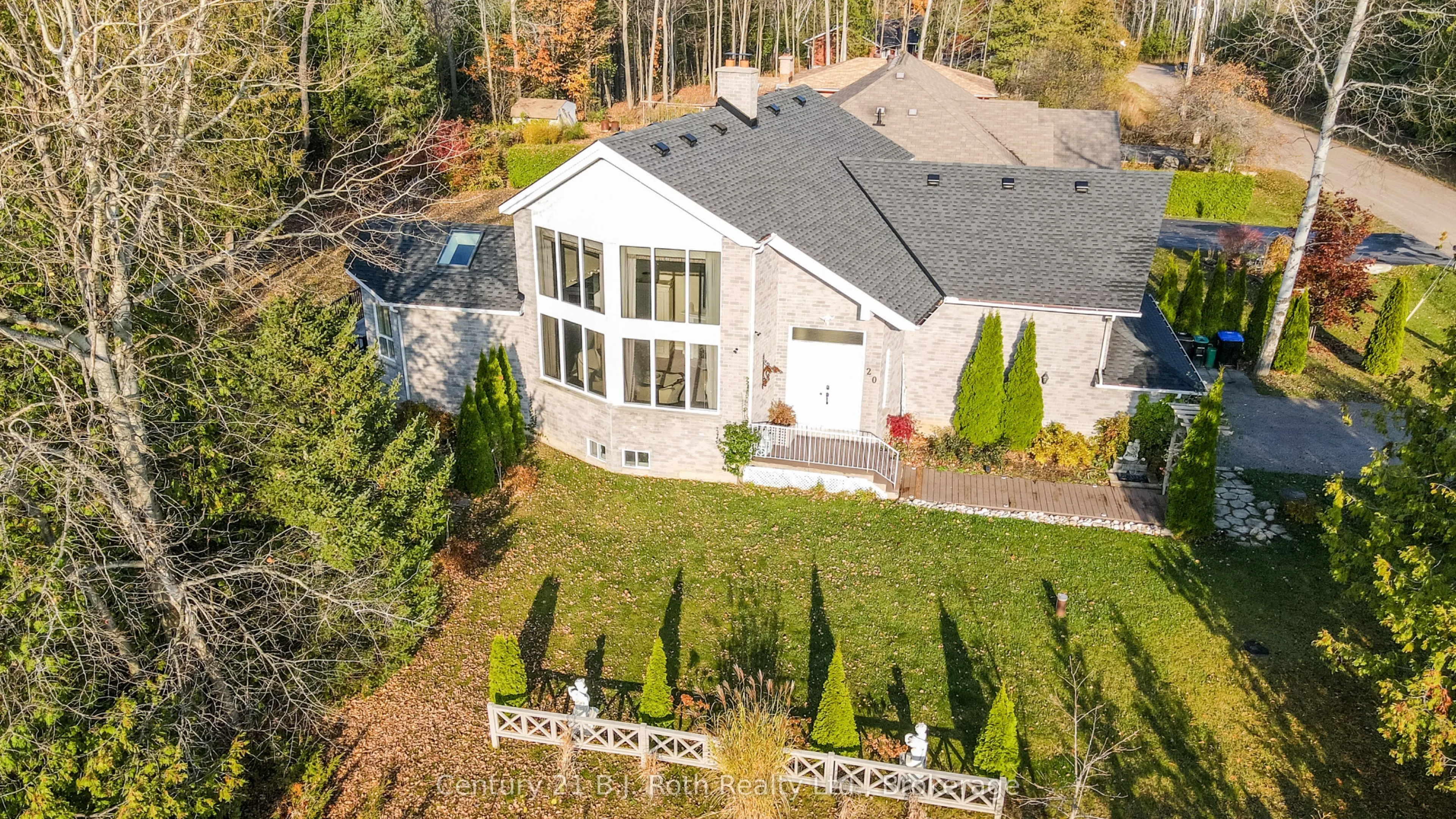 20 Grant Avenue