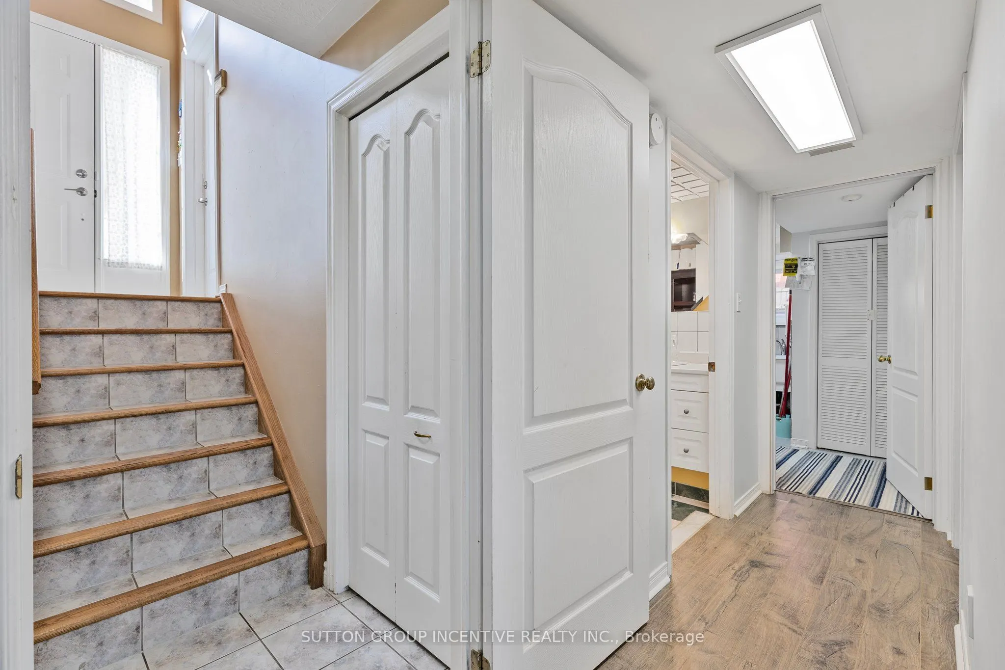 635 Wayne Crescent