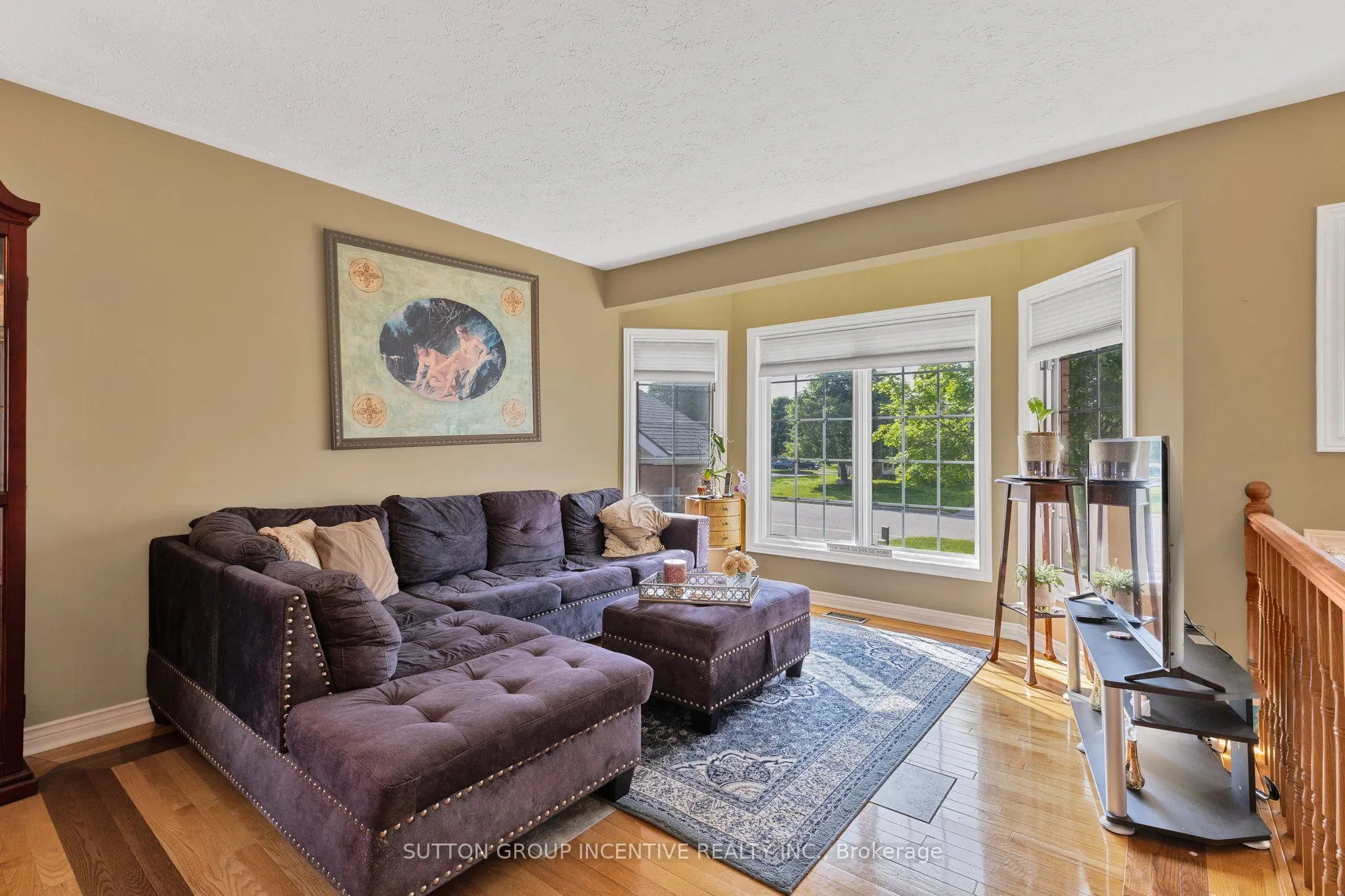 635 Wayne Crescent