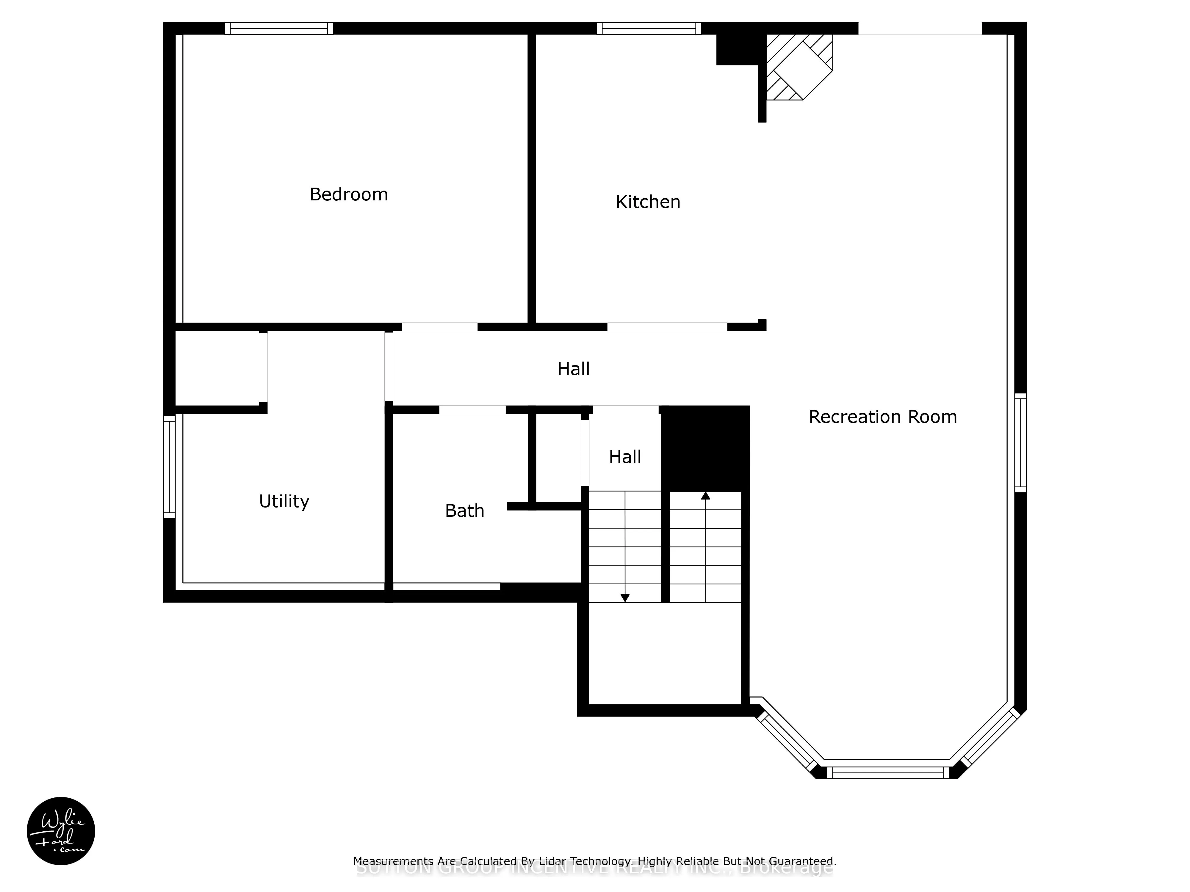 635 Wayne Crescent
