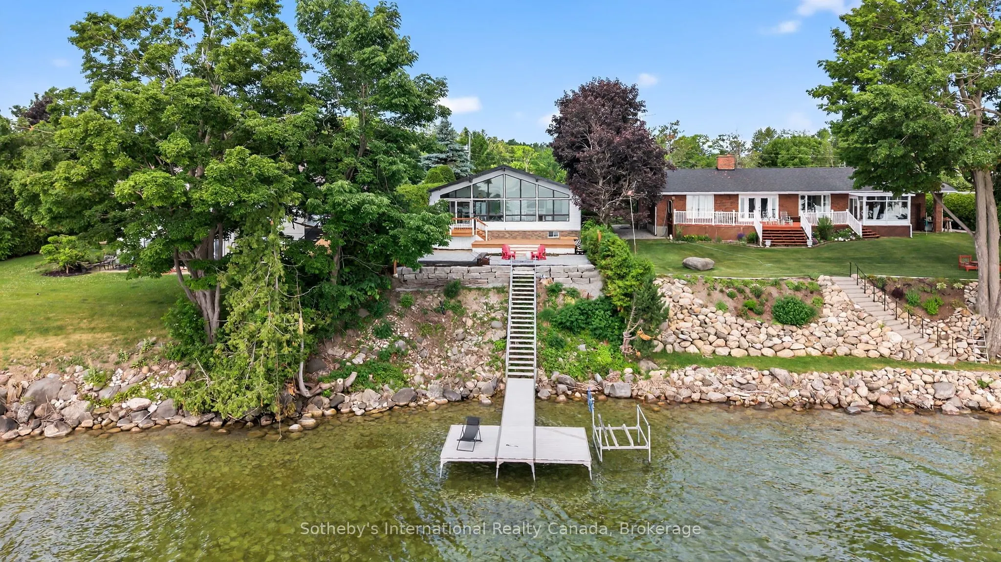 211 Moon Point Drive