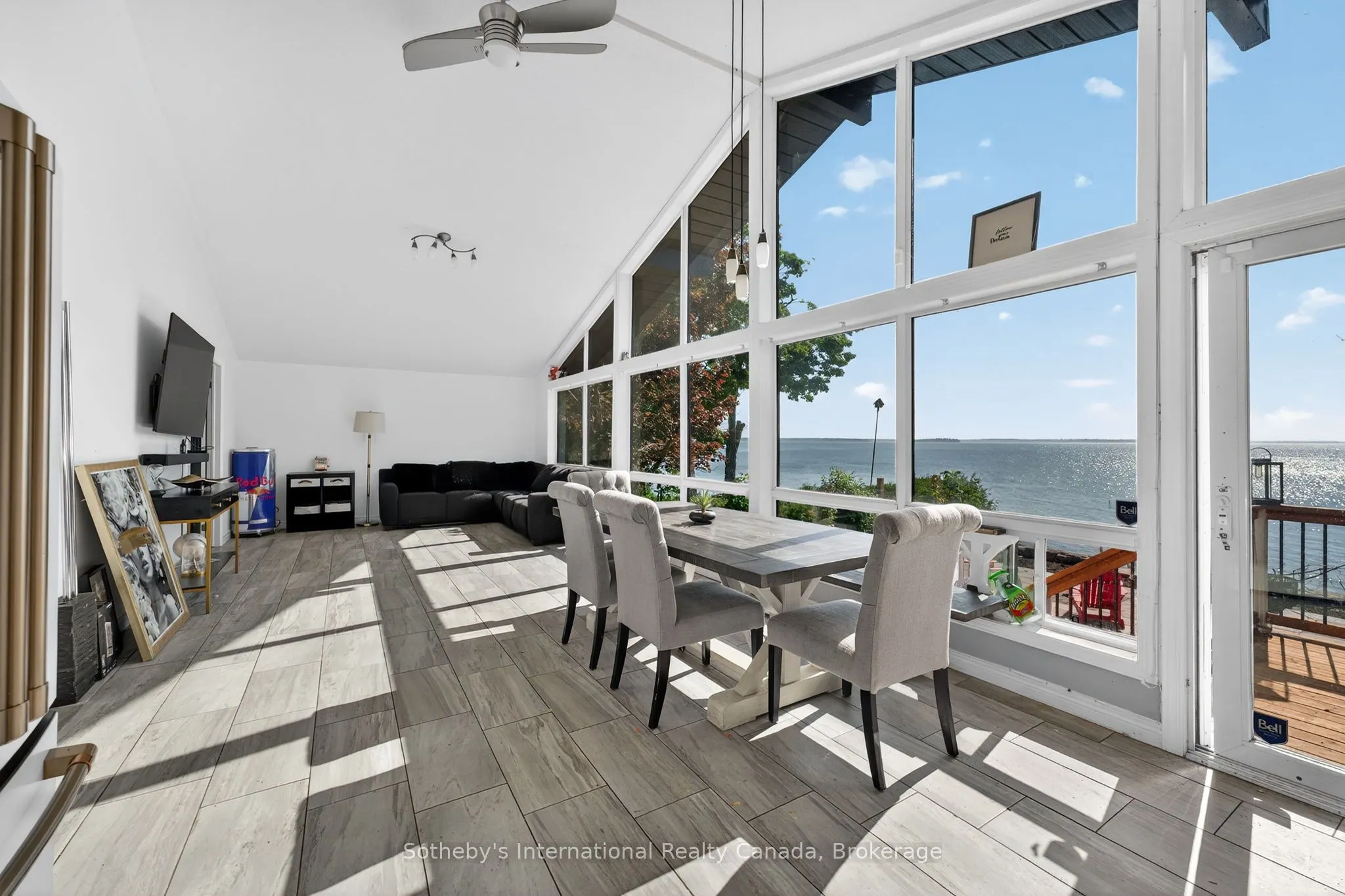 211 Moon Point Drive