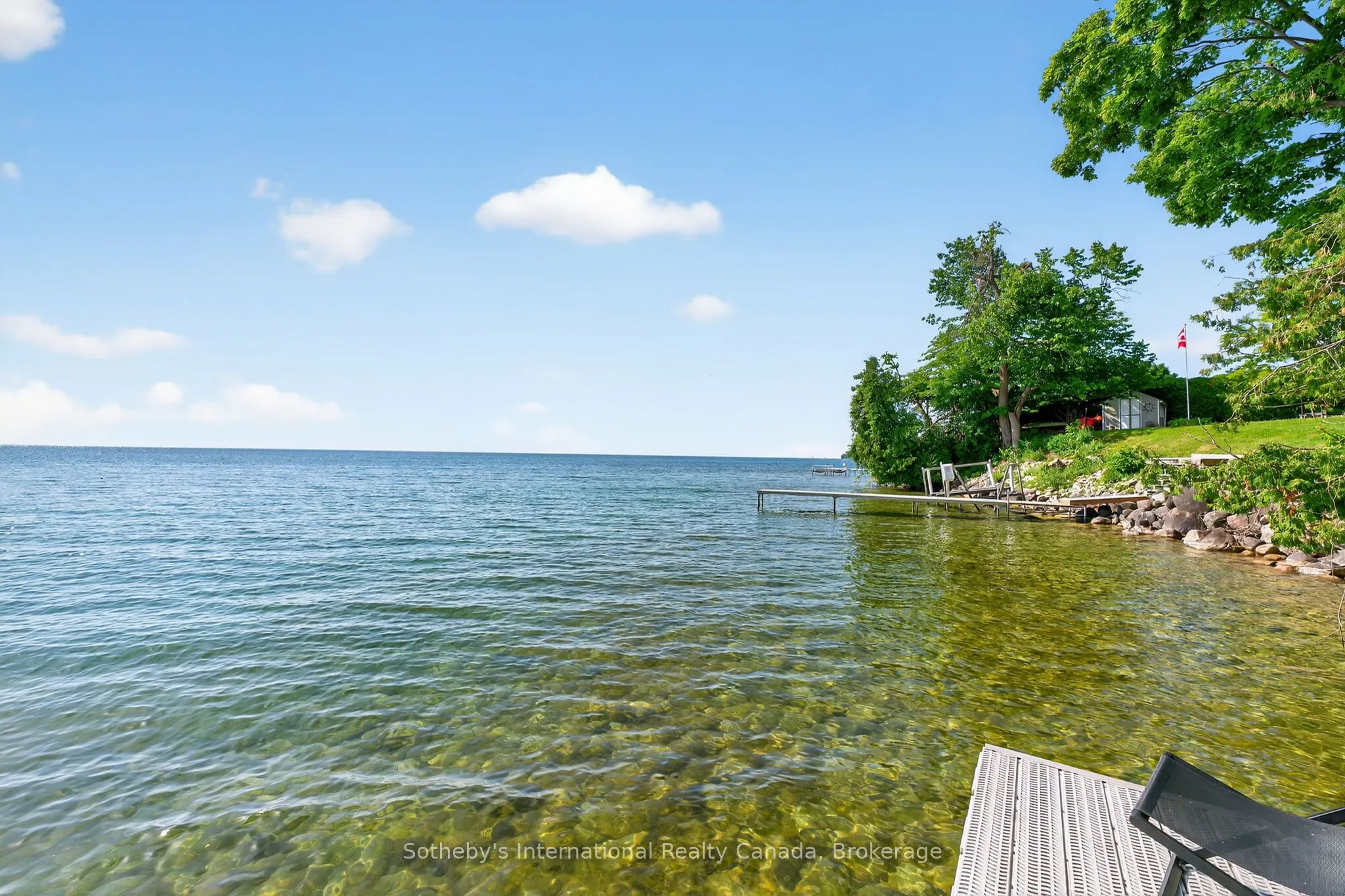 211 Moon Point Drive