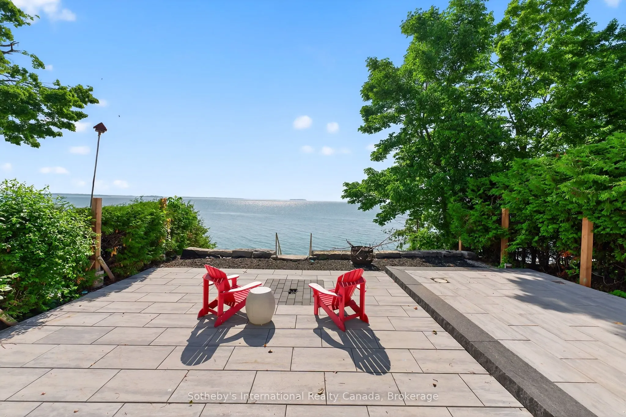 211 Moon Point Drive