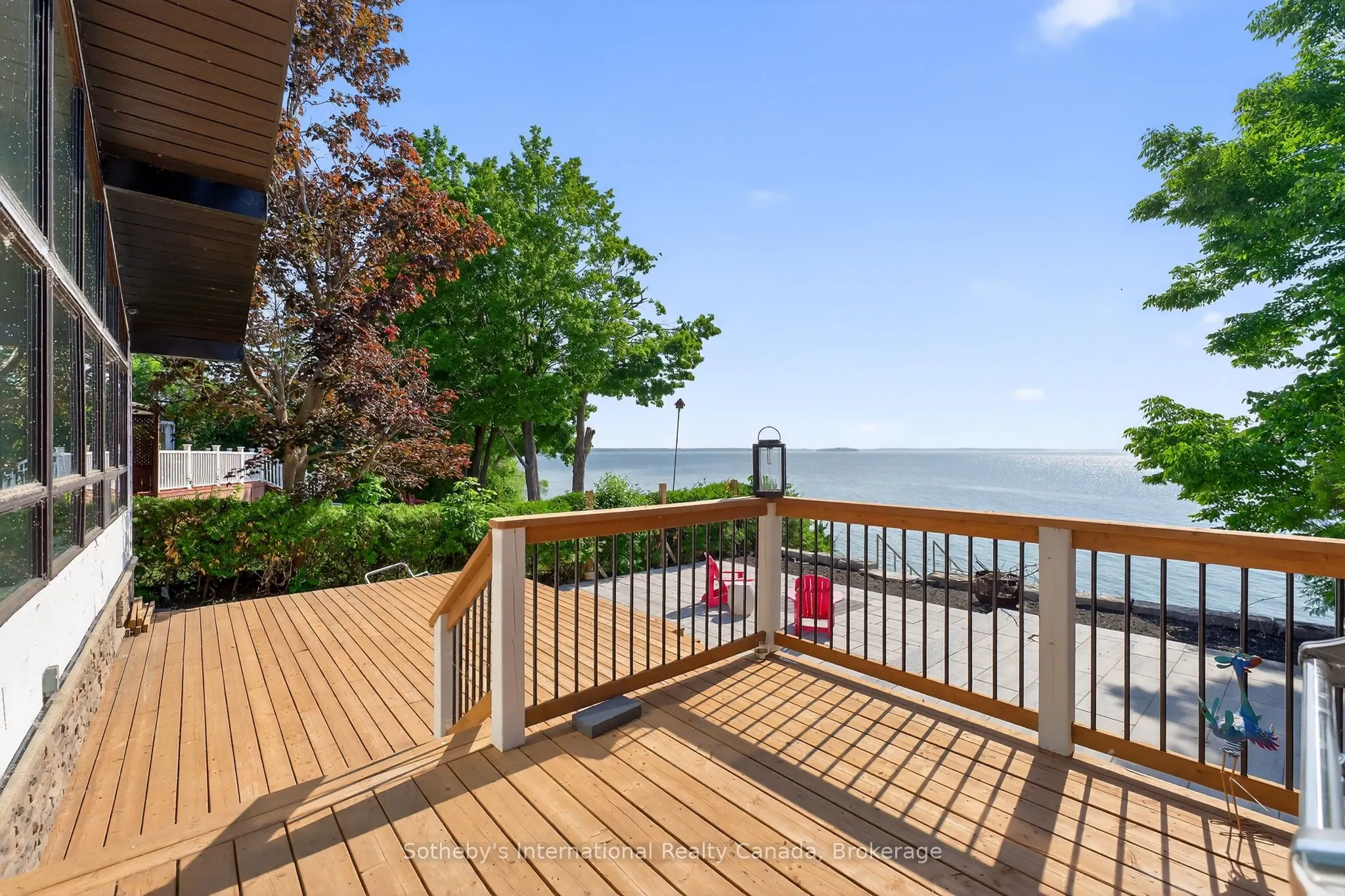 211 Moon Point Drive