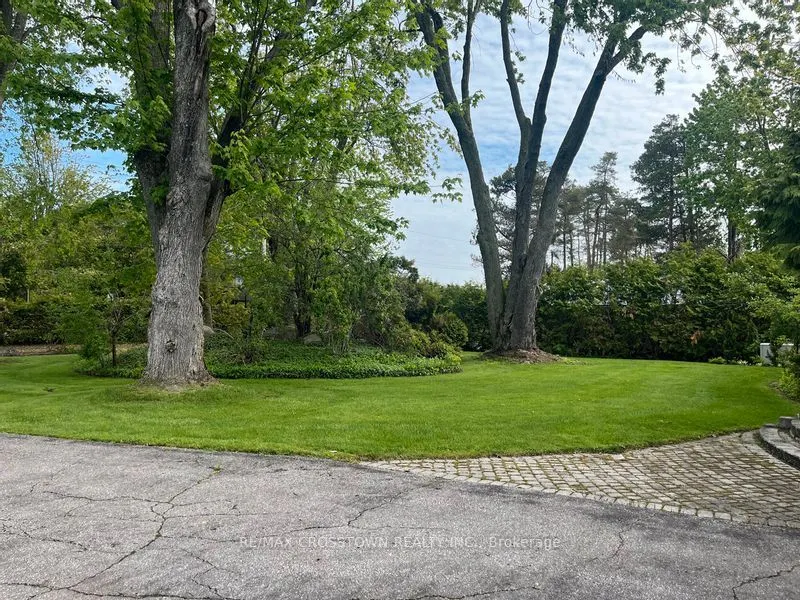 155 Parkside Drive