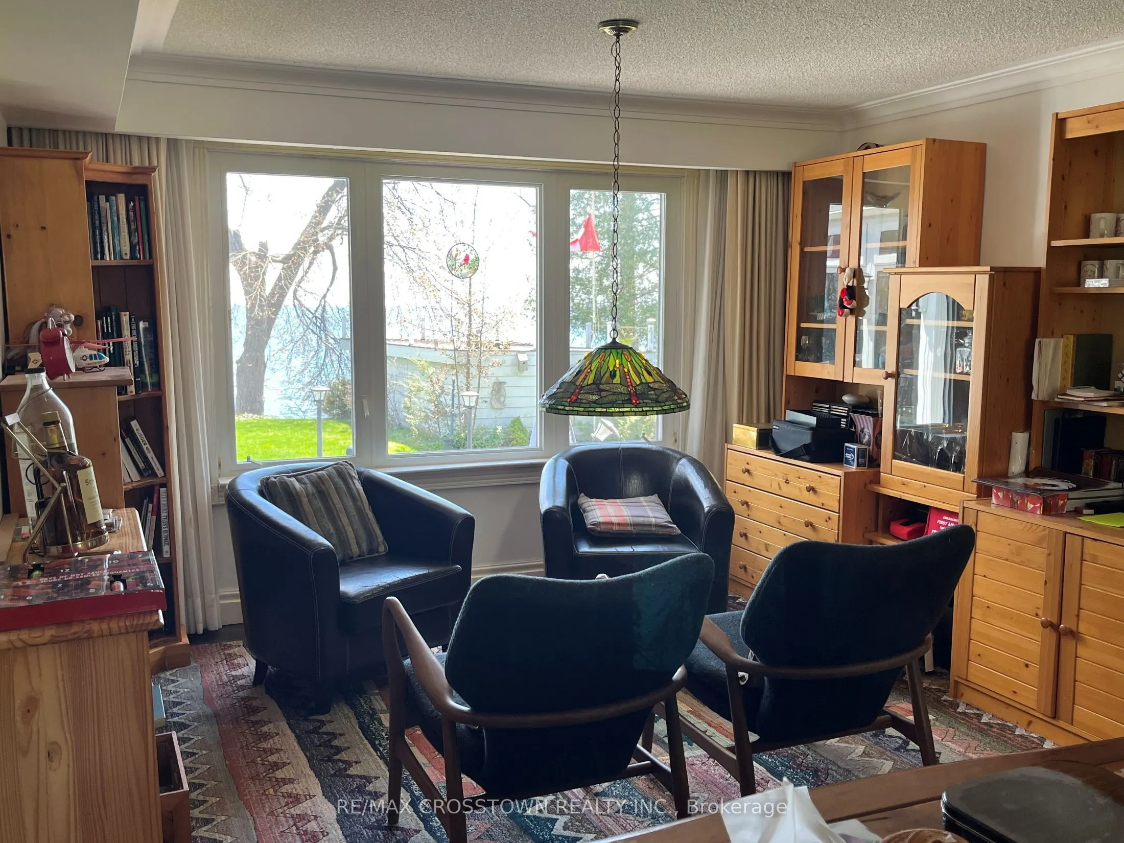 155 Parkside Drive