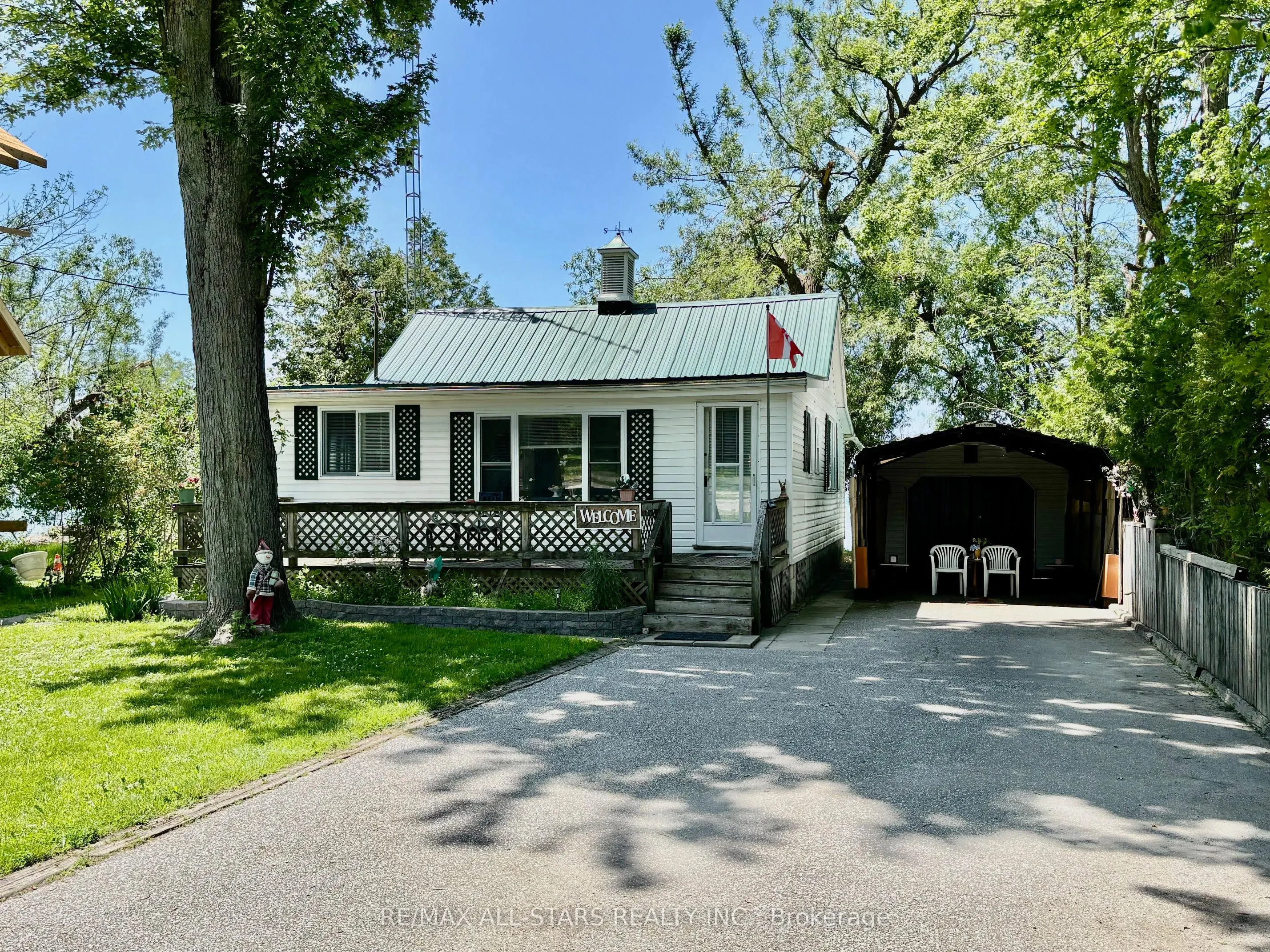 2644 Lakeshore Drive