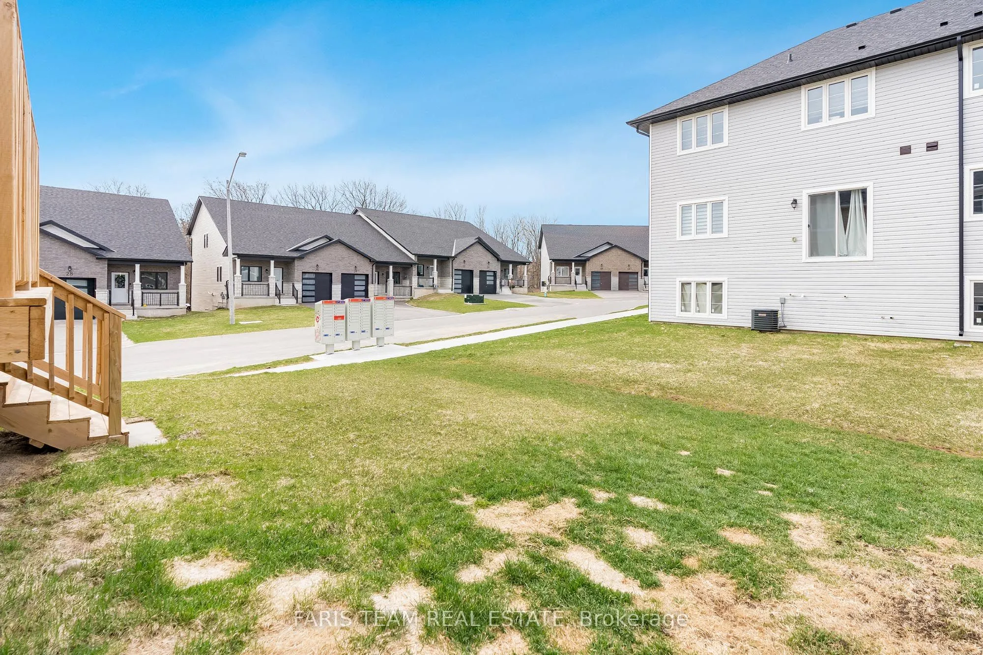 43 Lahey Crescent