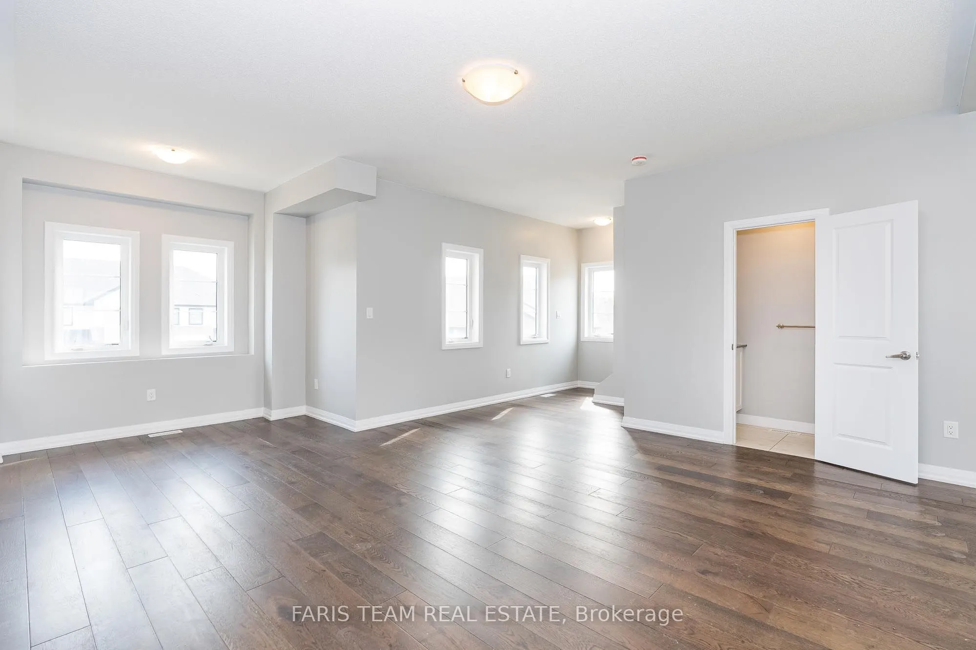 43 Lahey Crescent