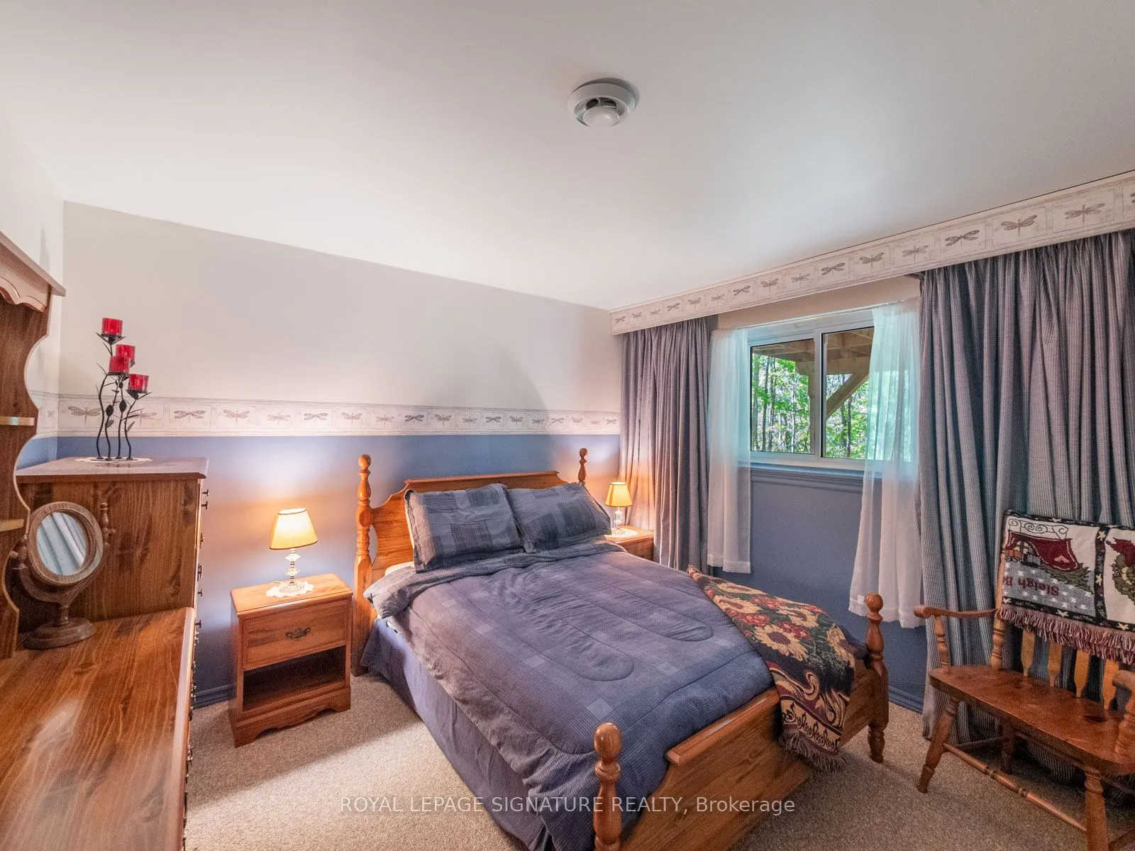22 Iroquois Ridge