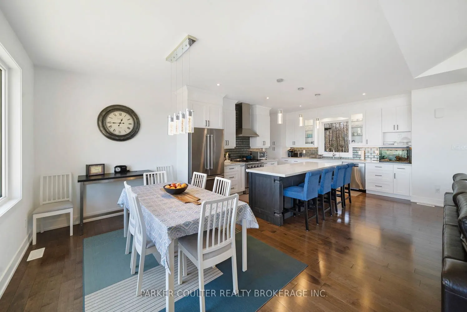 3091 Centre Line Road