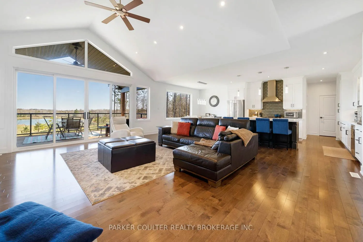 3091 Centre Line Road