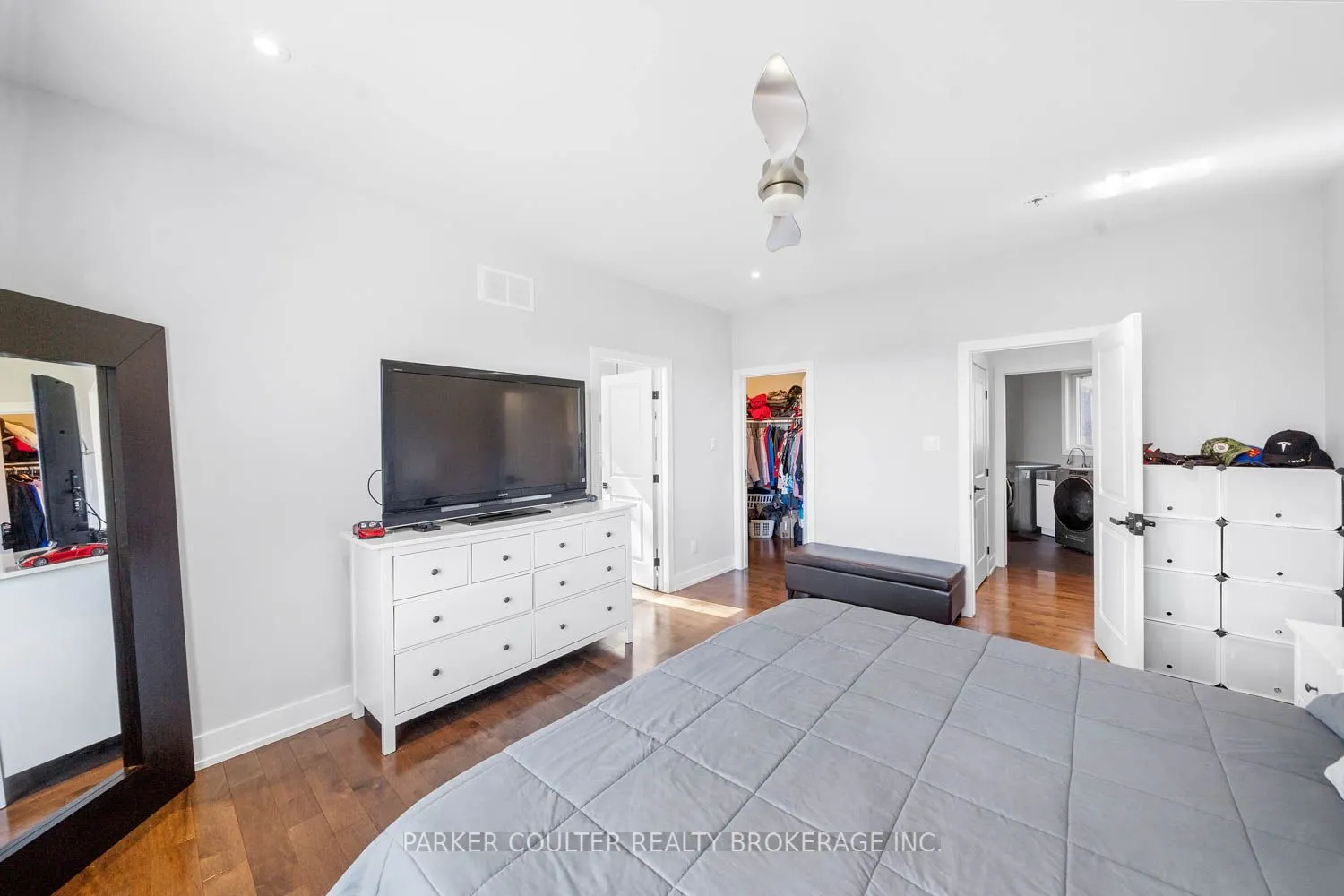 3091 Centre Line Road