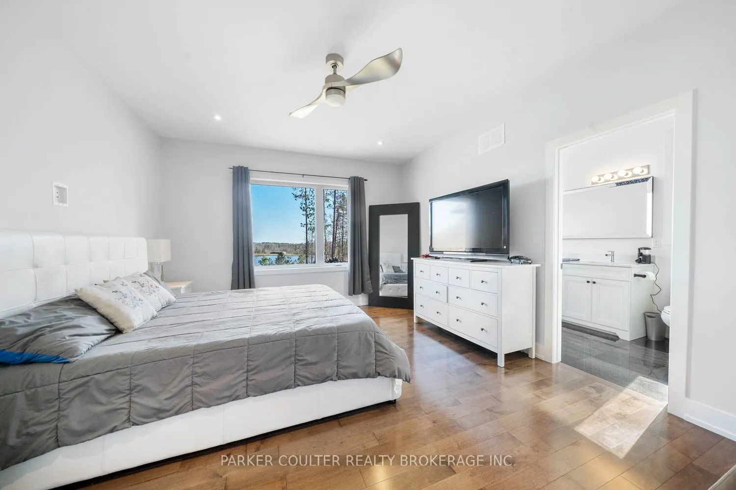 3091 Centre Line Road