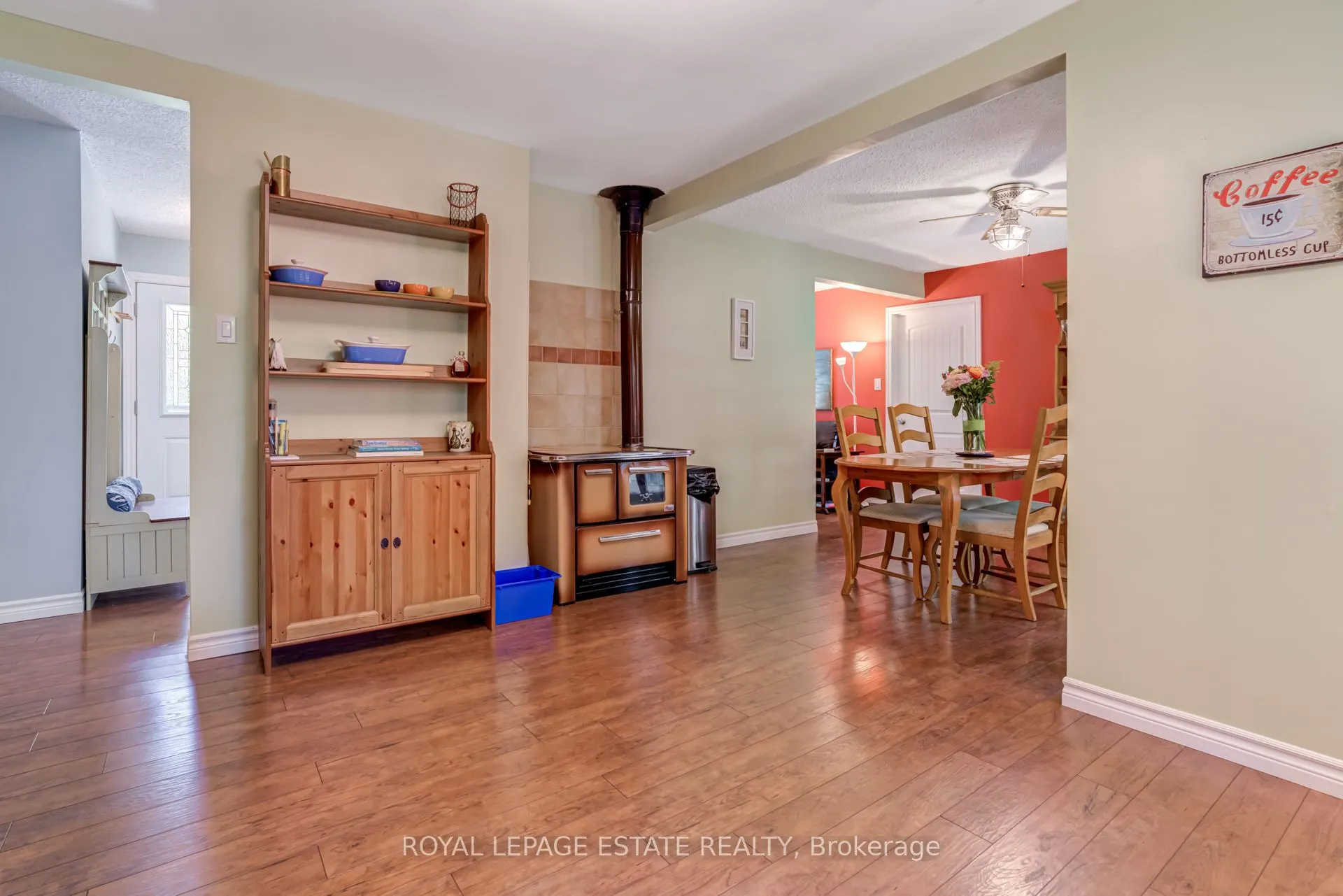 107 Nicole Boulevard