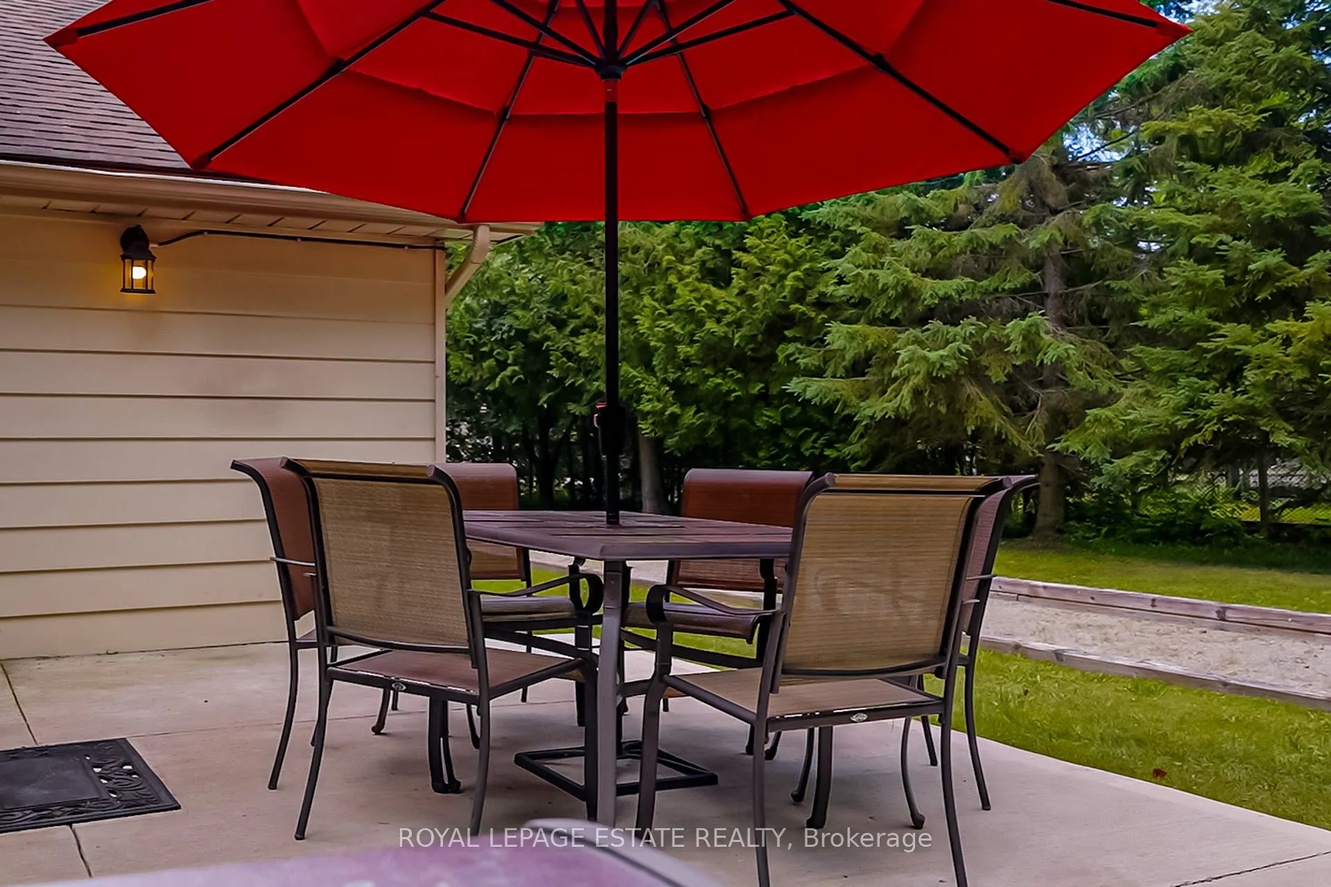 107 Nicole Boulevard