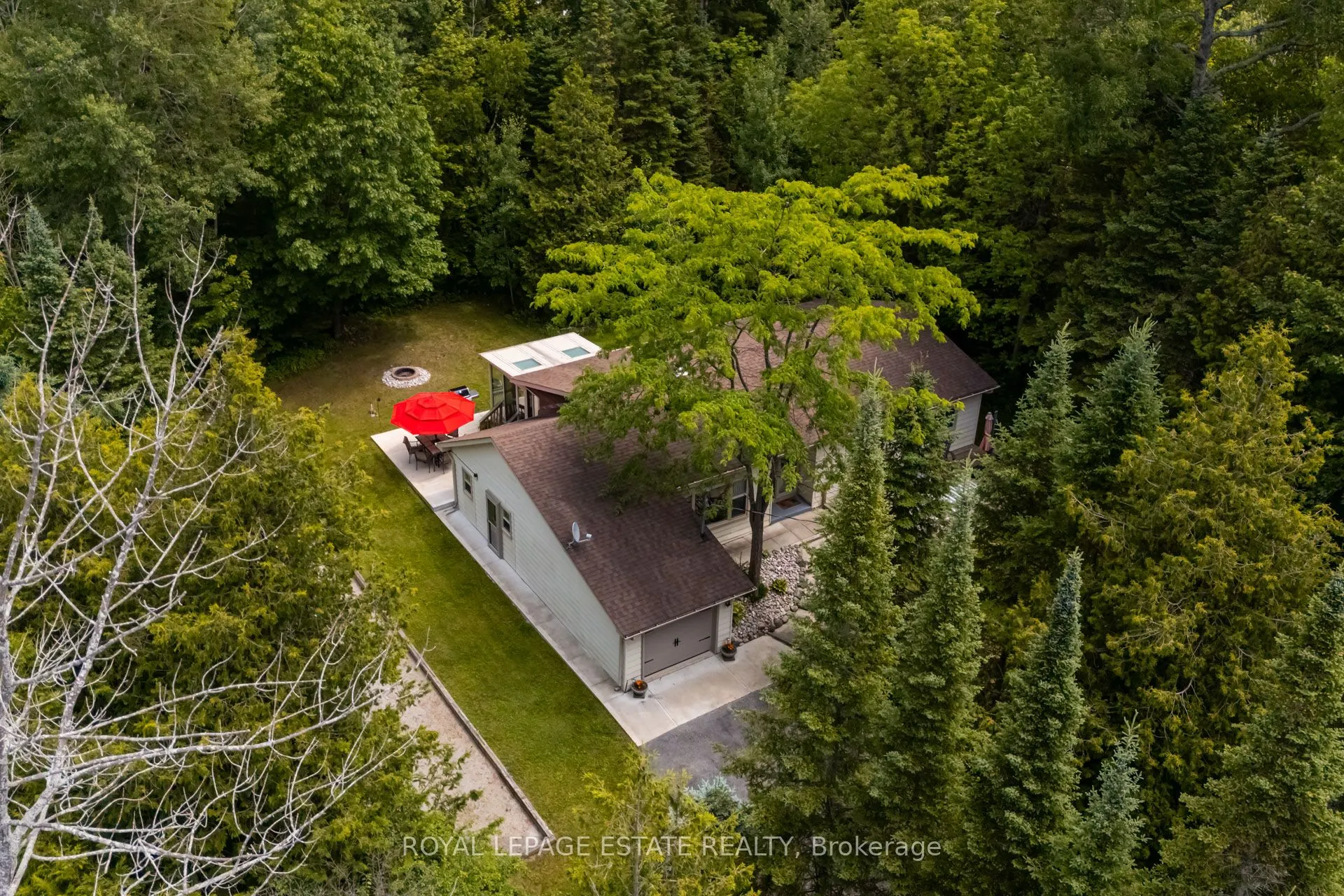107 Nicole Boulevard