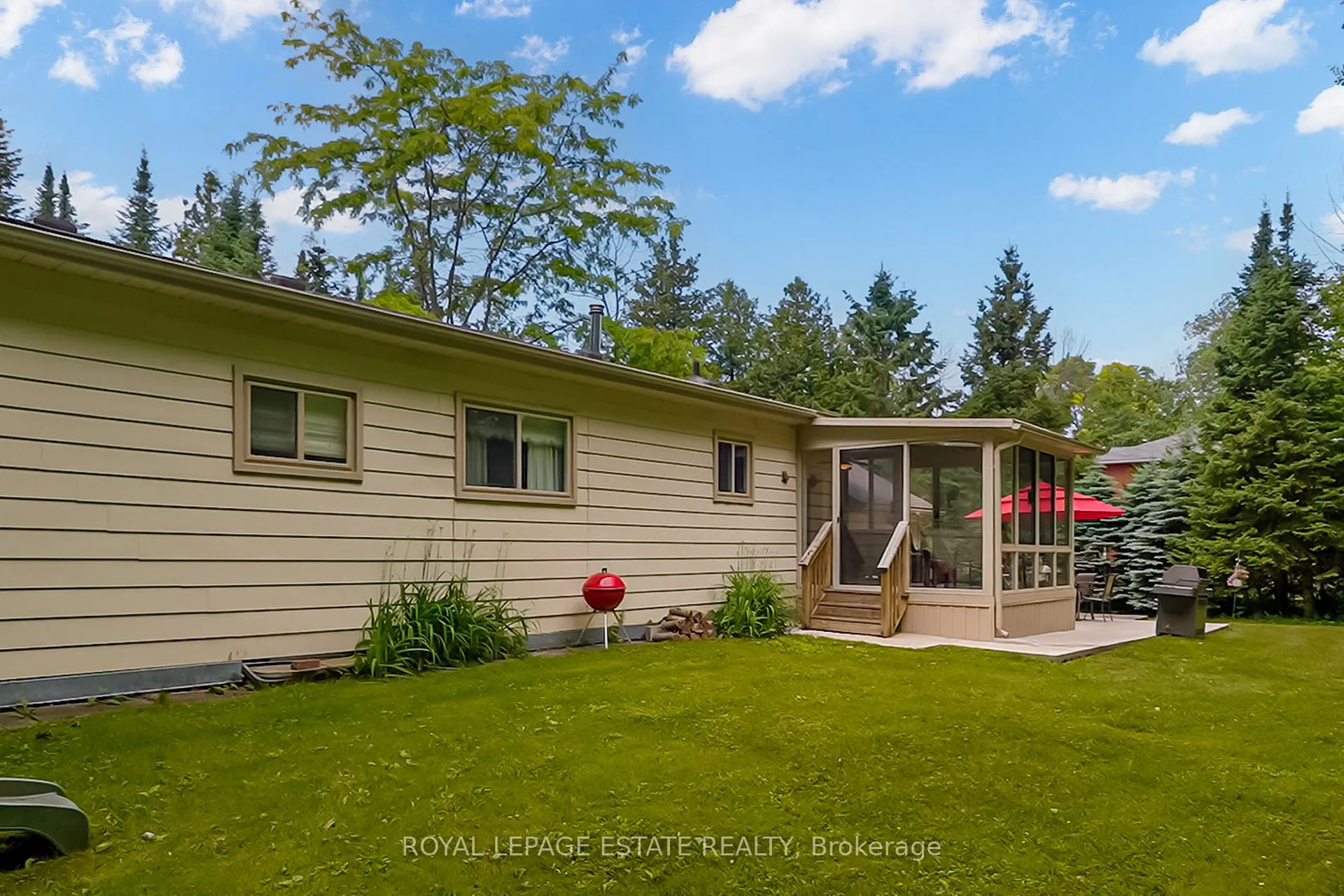 107 Nicole Boulevard