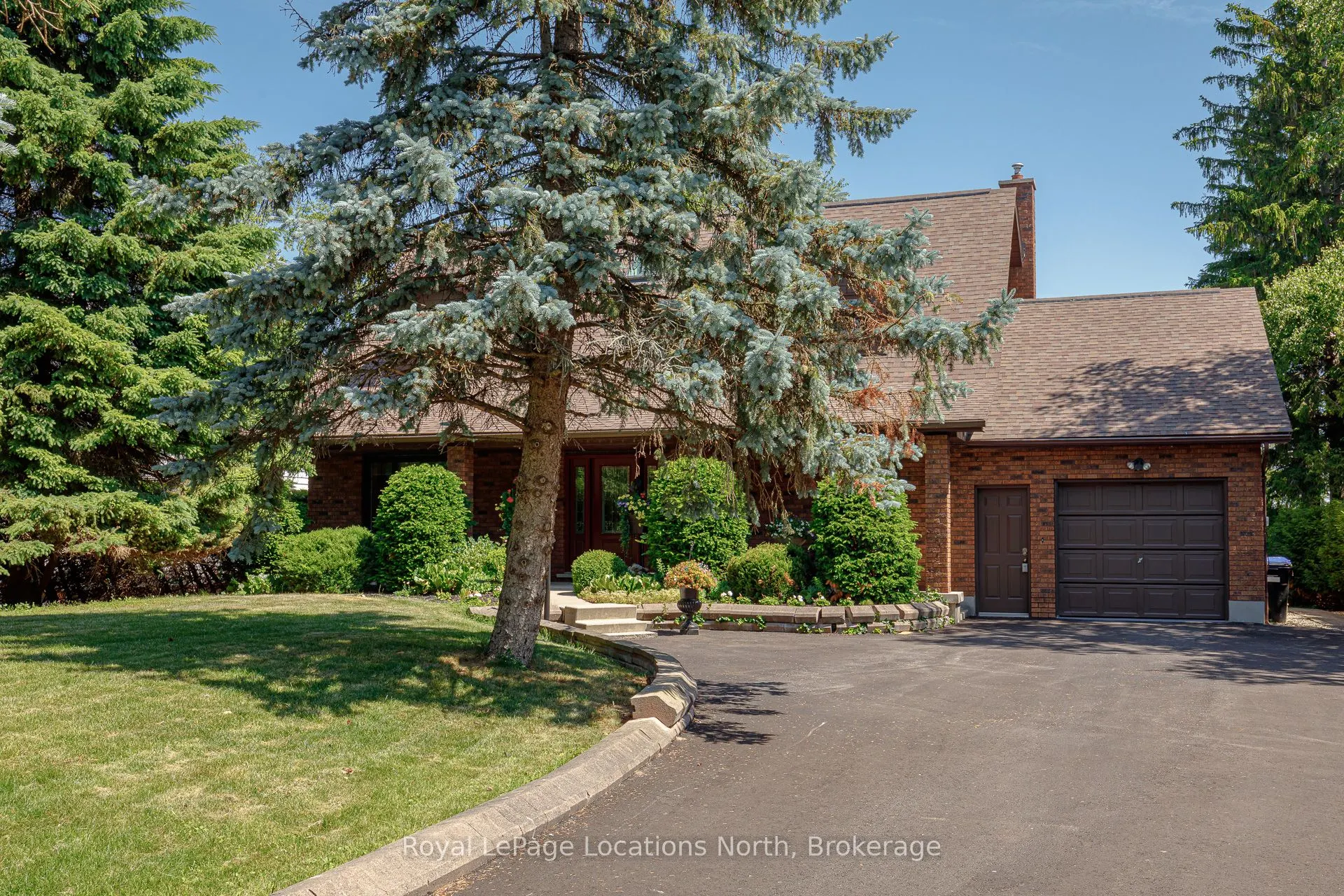 43 Georgian Manor Drive