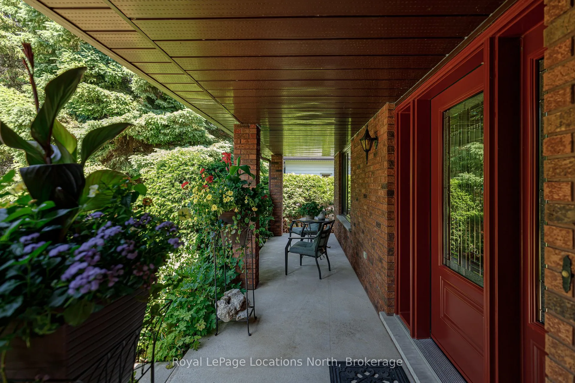 43 Georgian Manor Drive