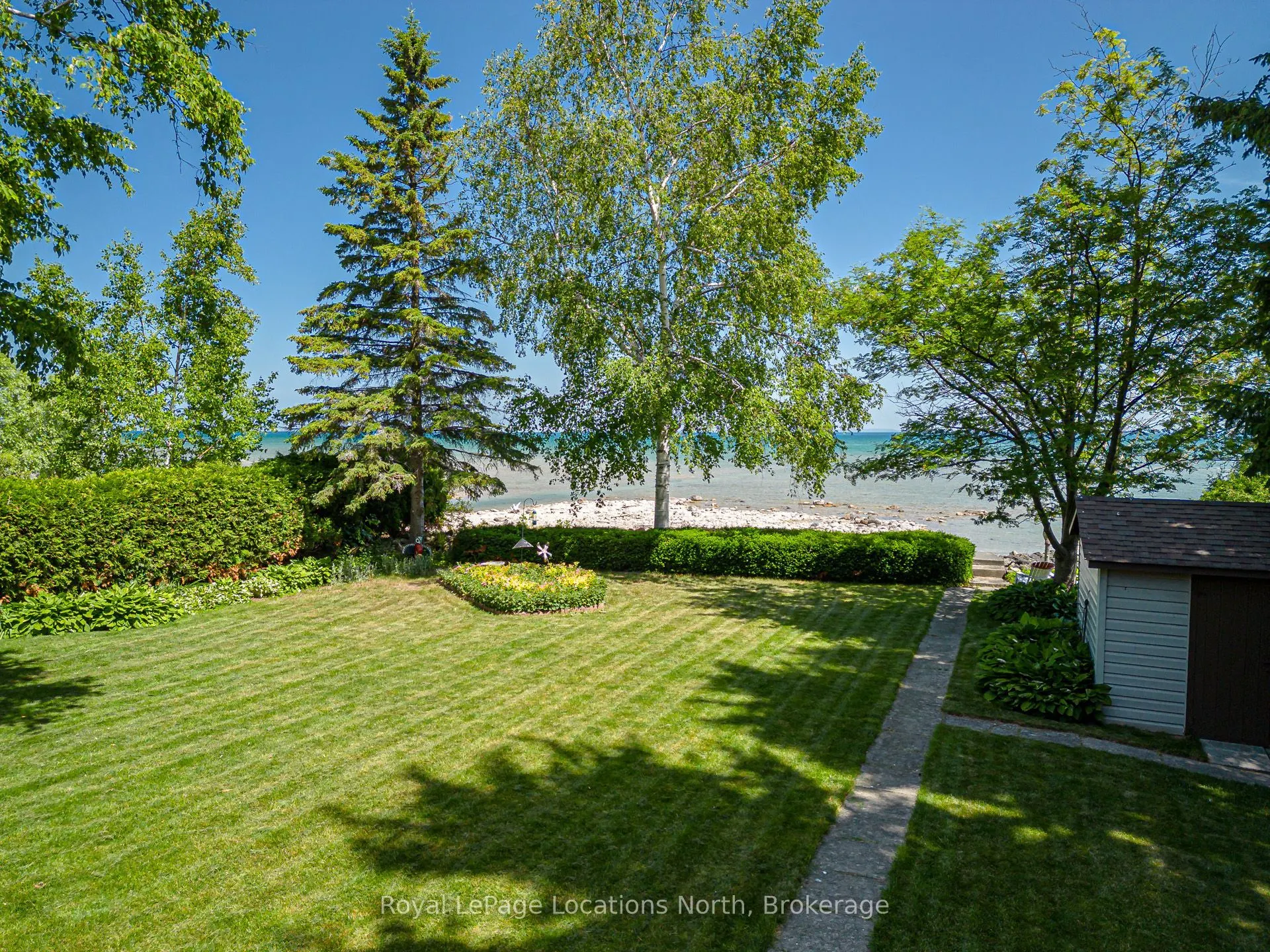 43 Georgian Manor Drive
