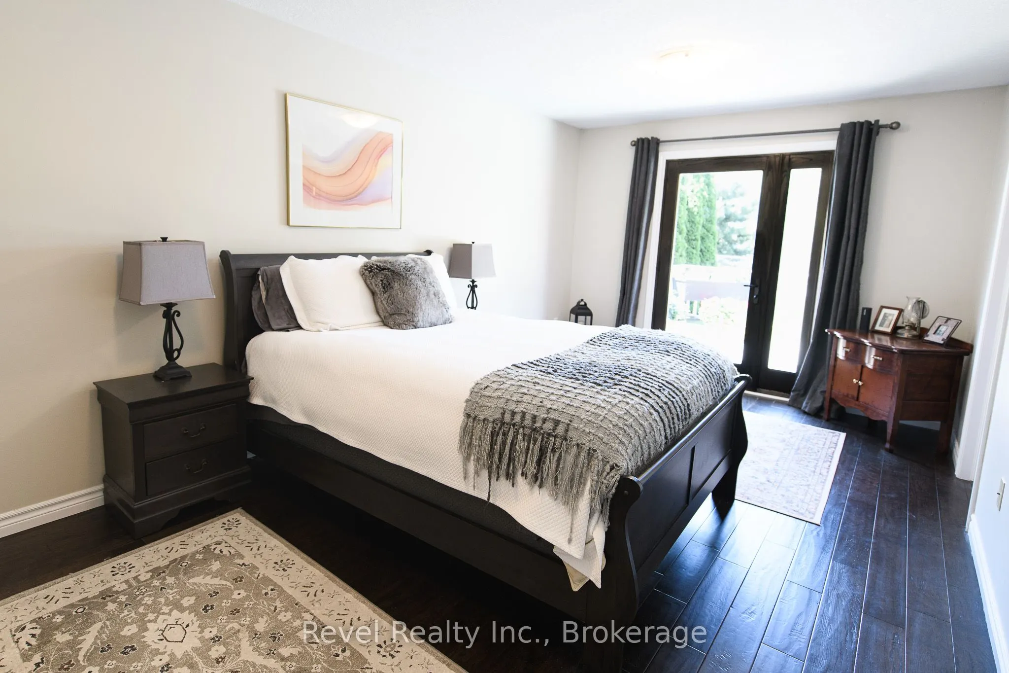 73 Chamberlain Crescent