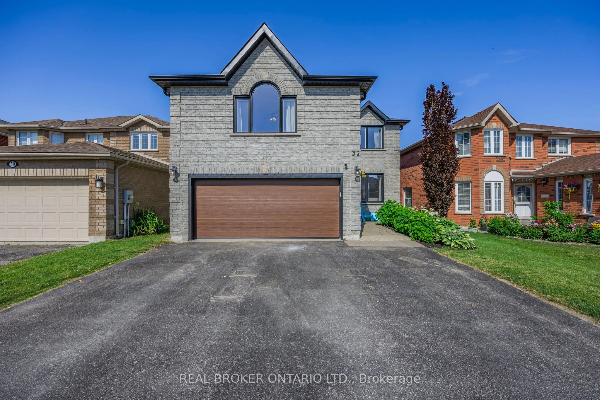 32 BLACK WILLOW Drive