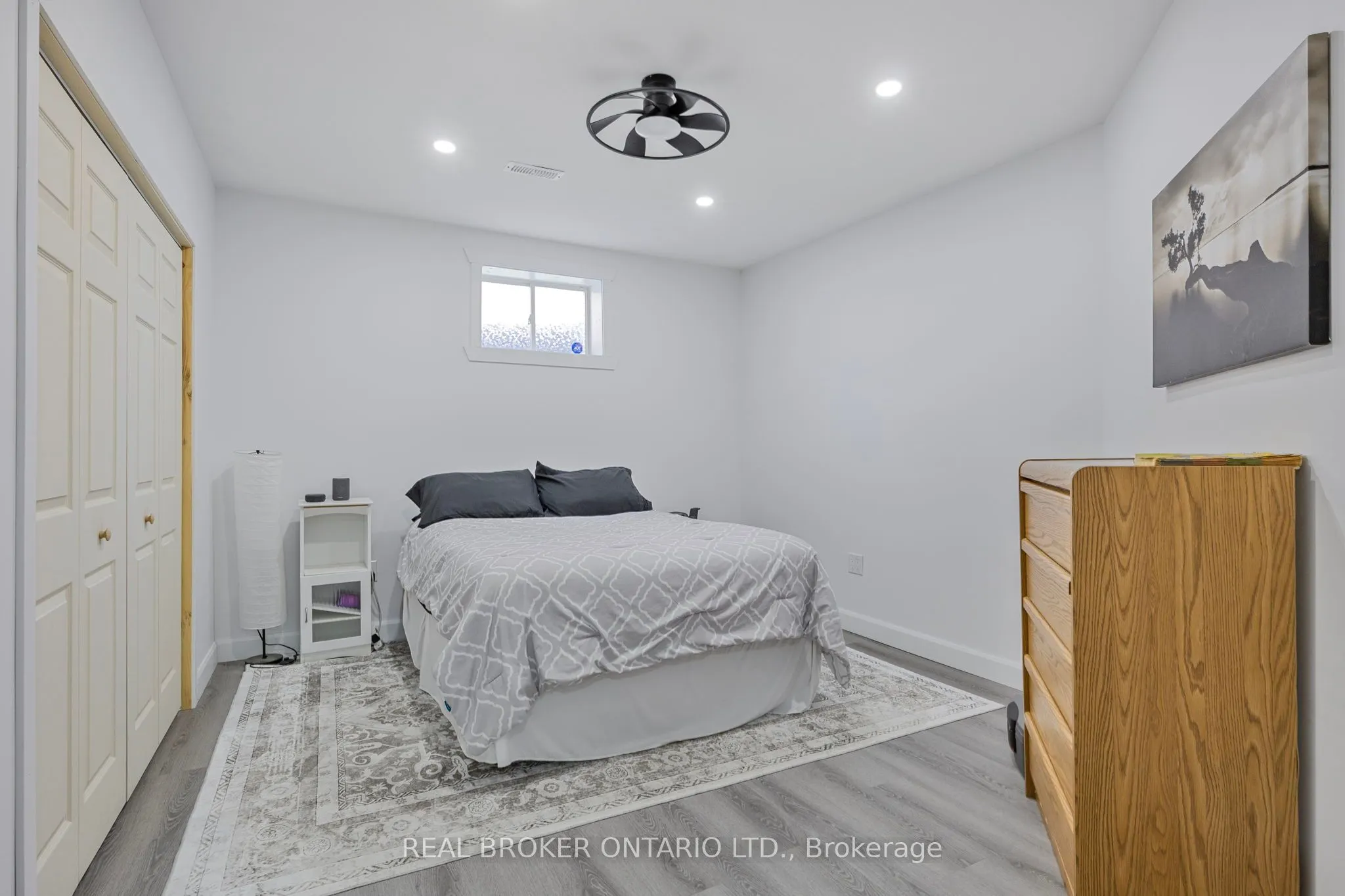 32 BLACK WILLOW Drive