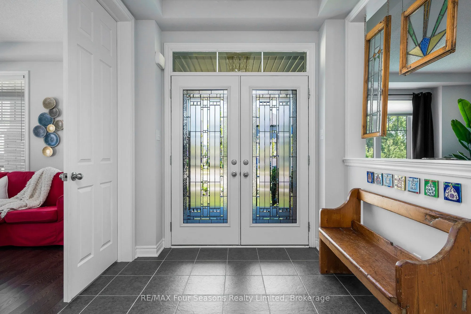 64 Kirby Avenue