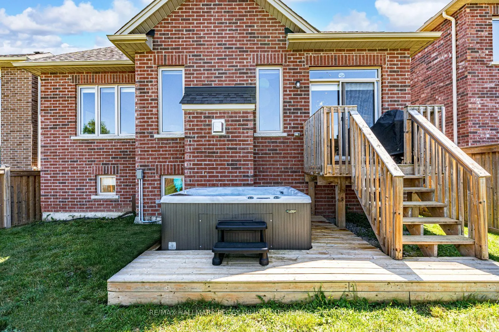 23 Curtis Way