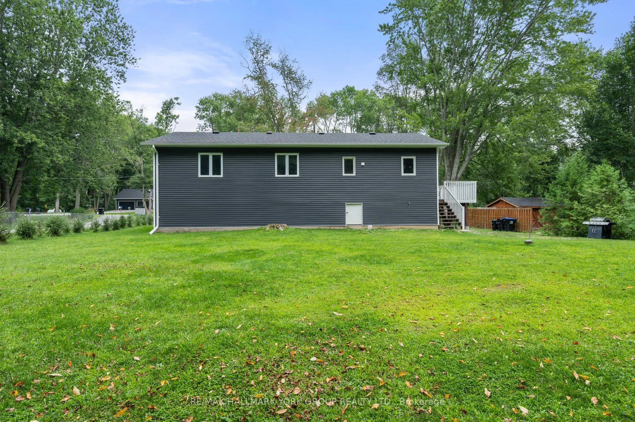 3554 John Street