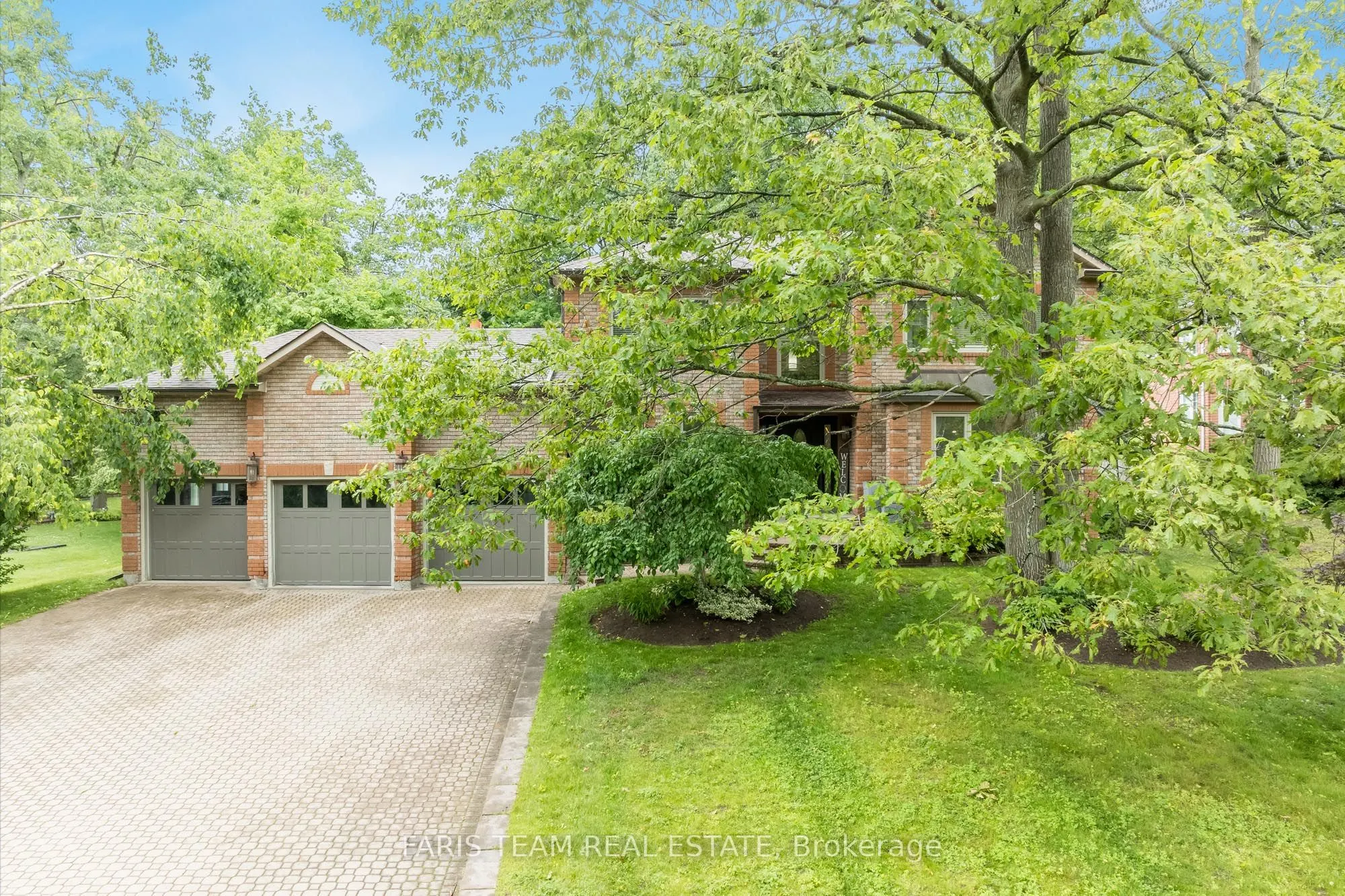 6 Alana Drive
