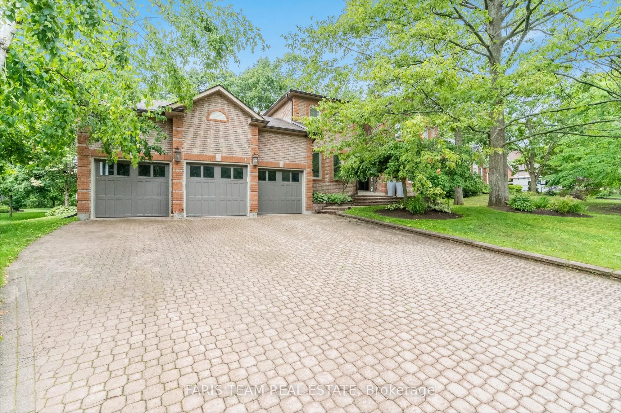 6 Alana Drive