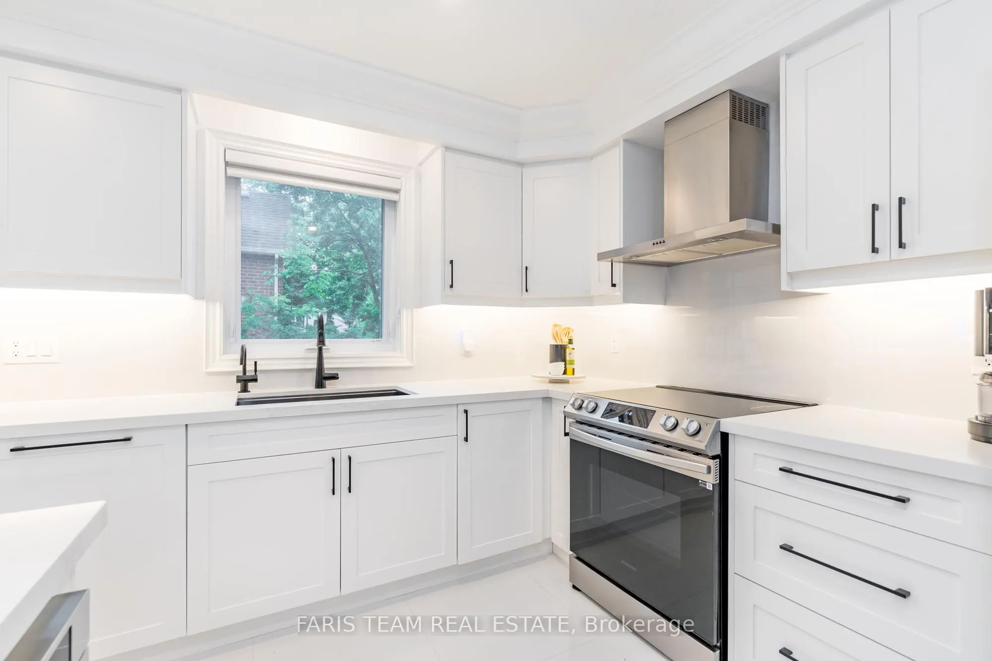 6 Alana Drive