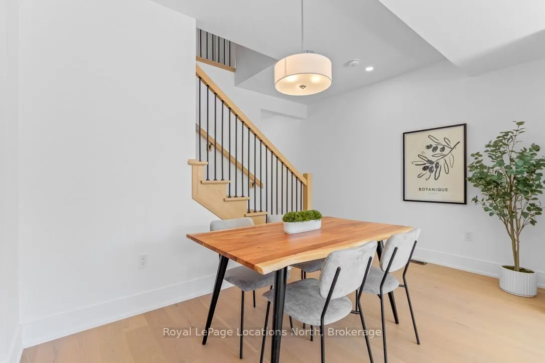 22 Swain Crescent, #22