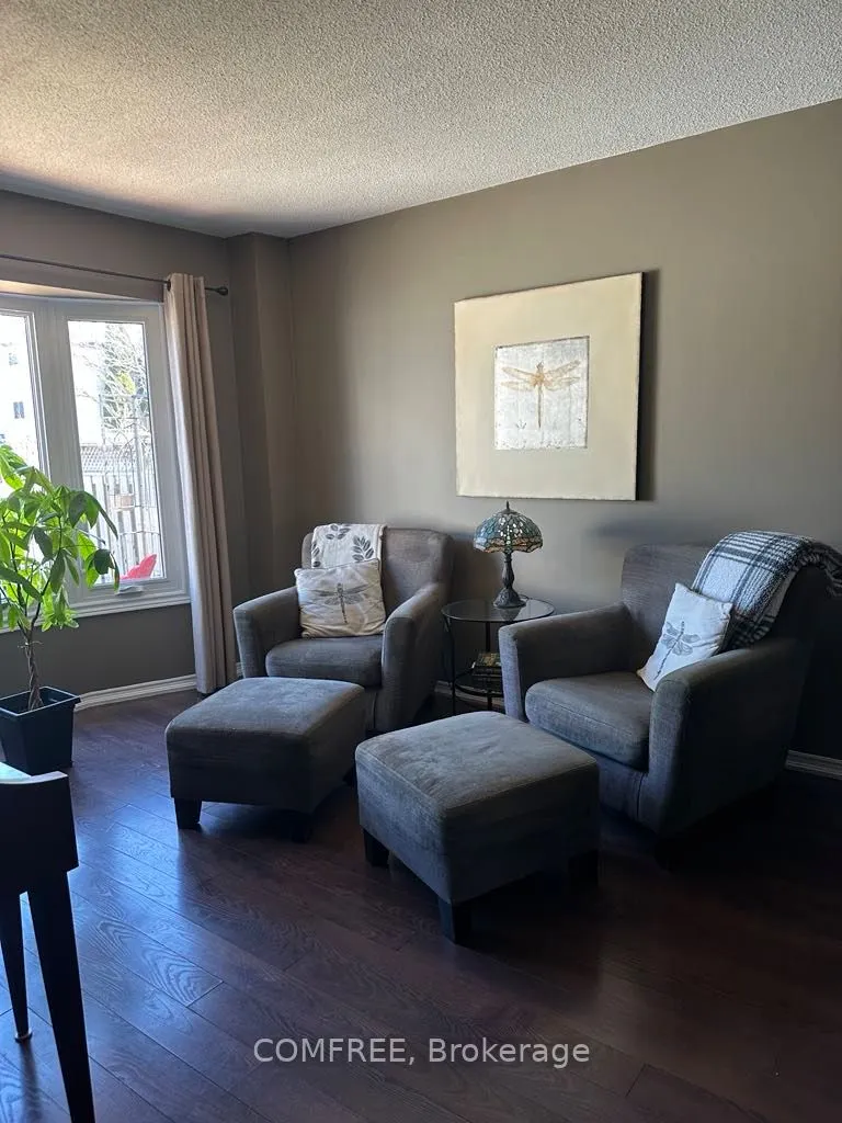 61 Carruthers Crescent