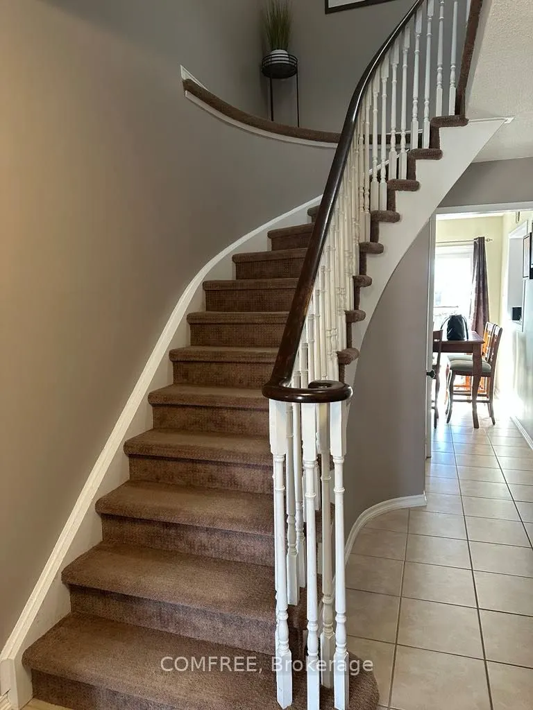 61 Carruthers Crescent