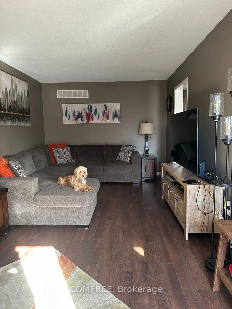 61 Carruthers Crescent