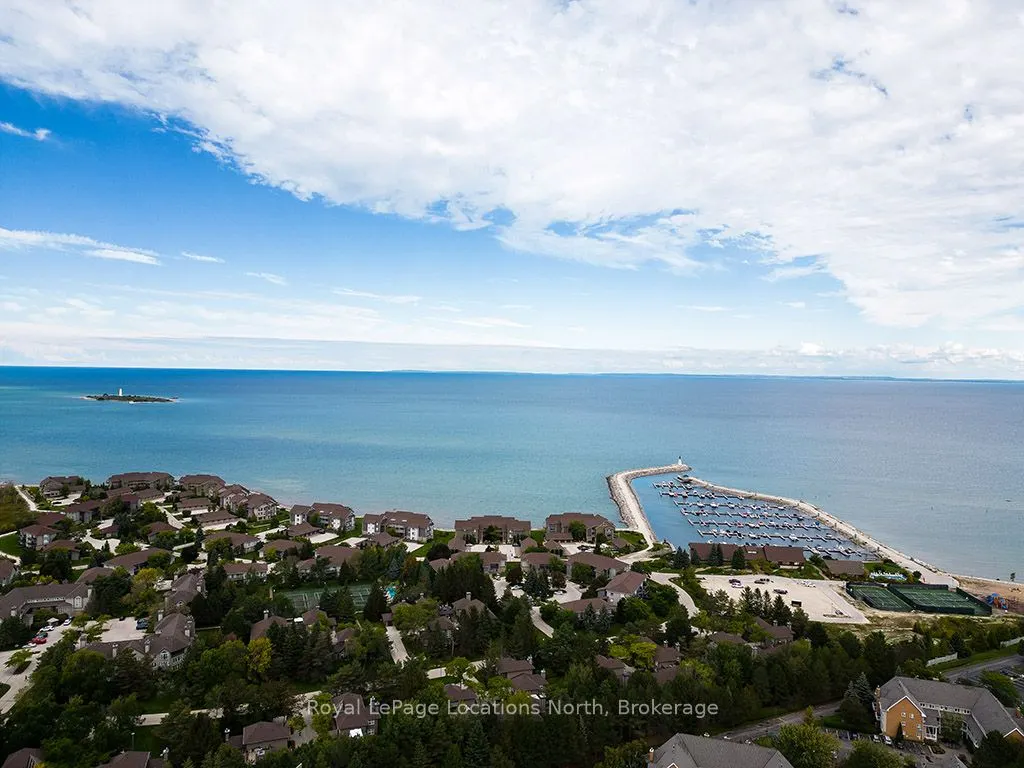 3 Brandy Lane Drive, #305