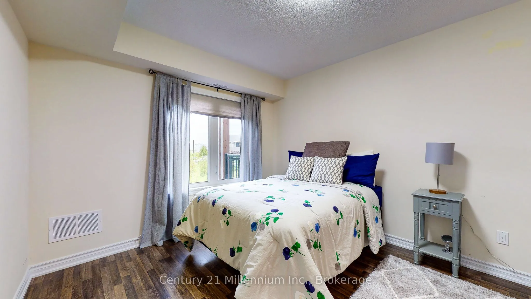6 Anchorage Crescent, #205