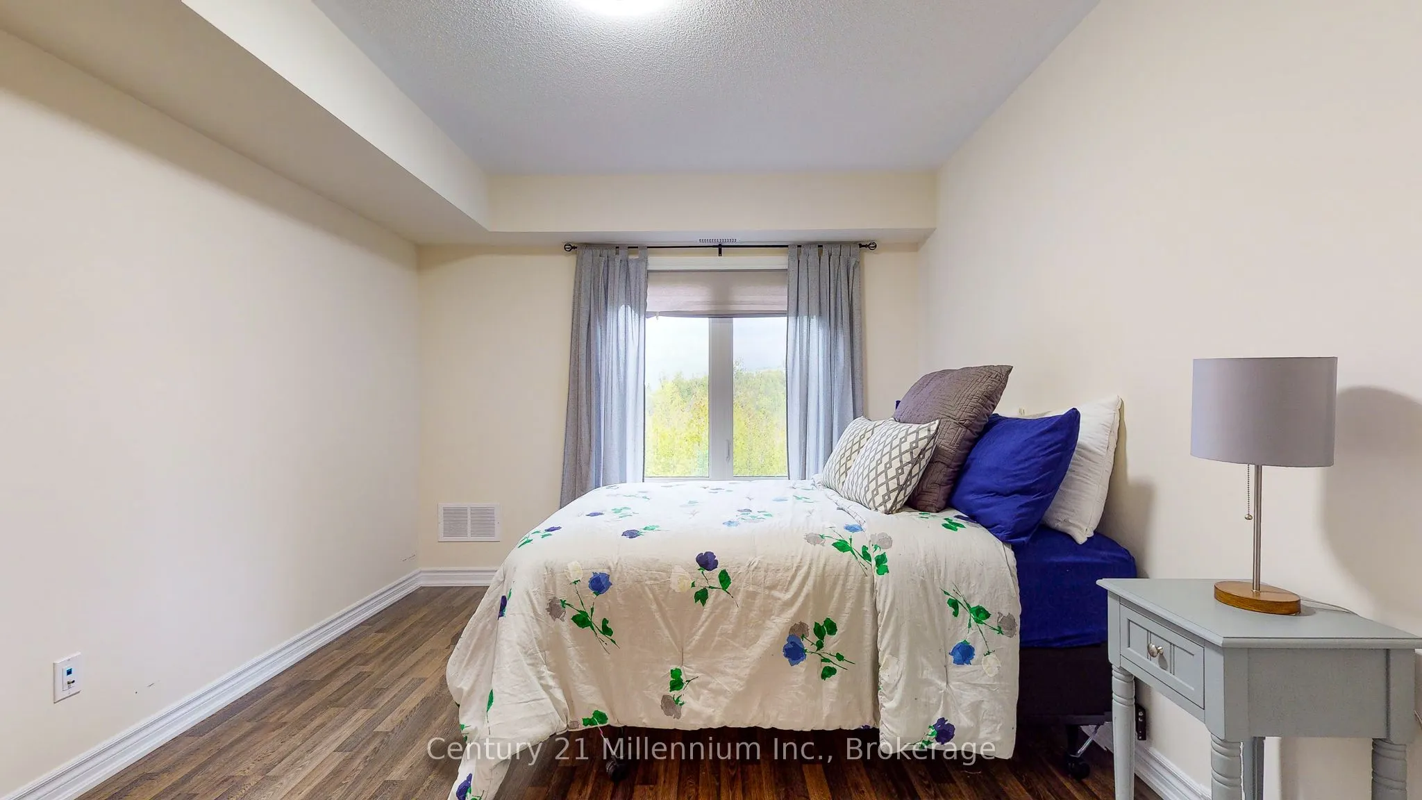6 Anchorage Crescent, #205