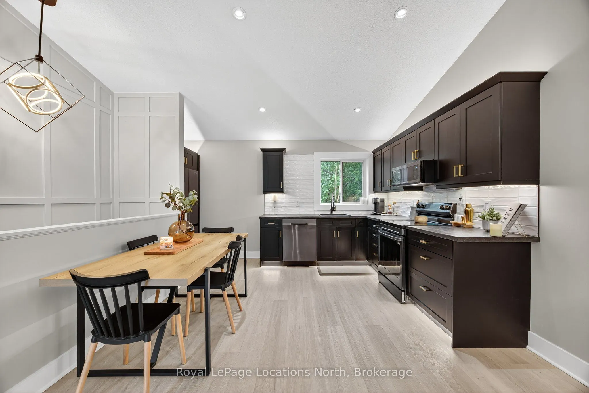 5 Dawson Drive, #305