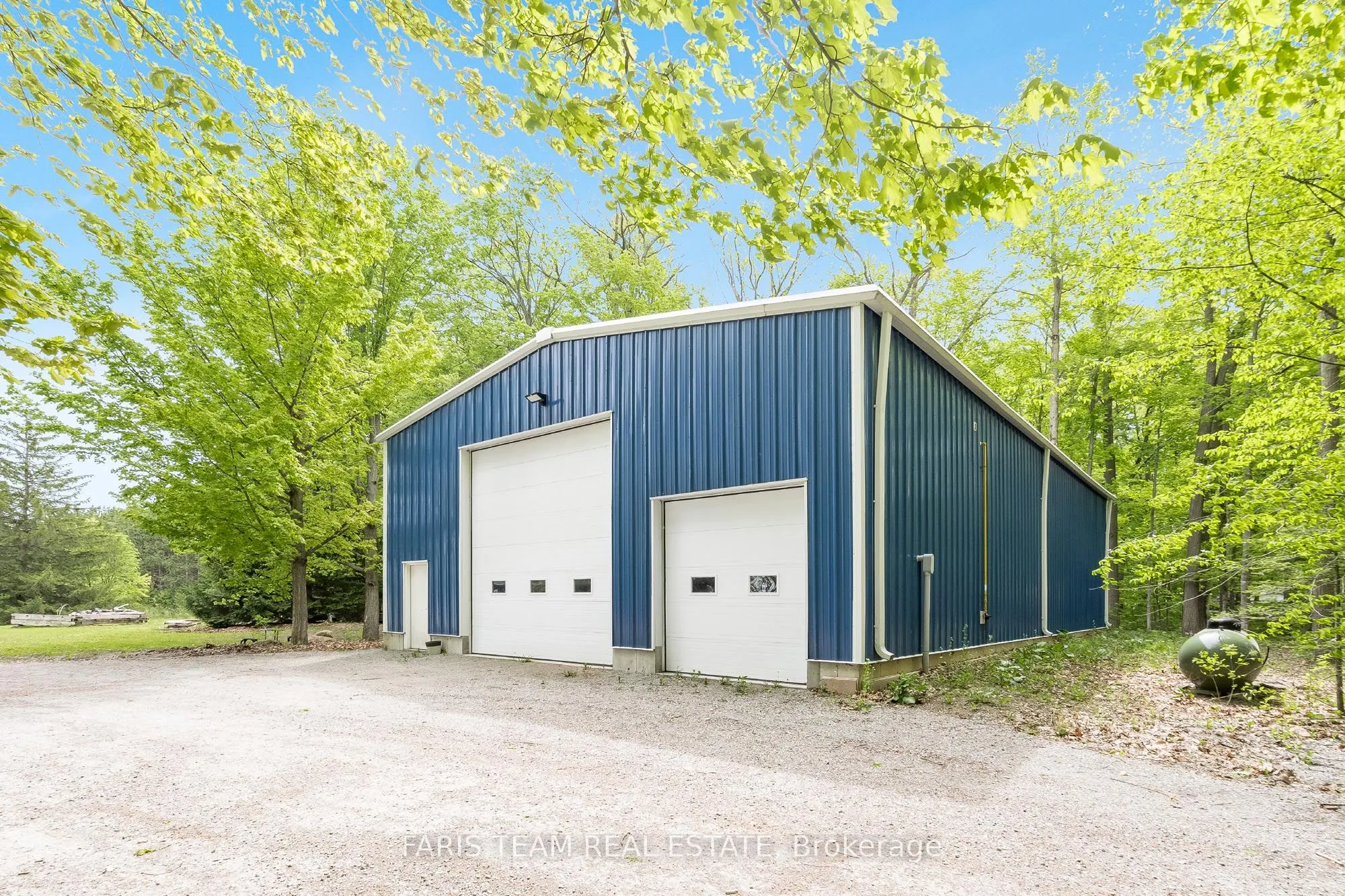 1933 Vespra Valley Road